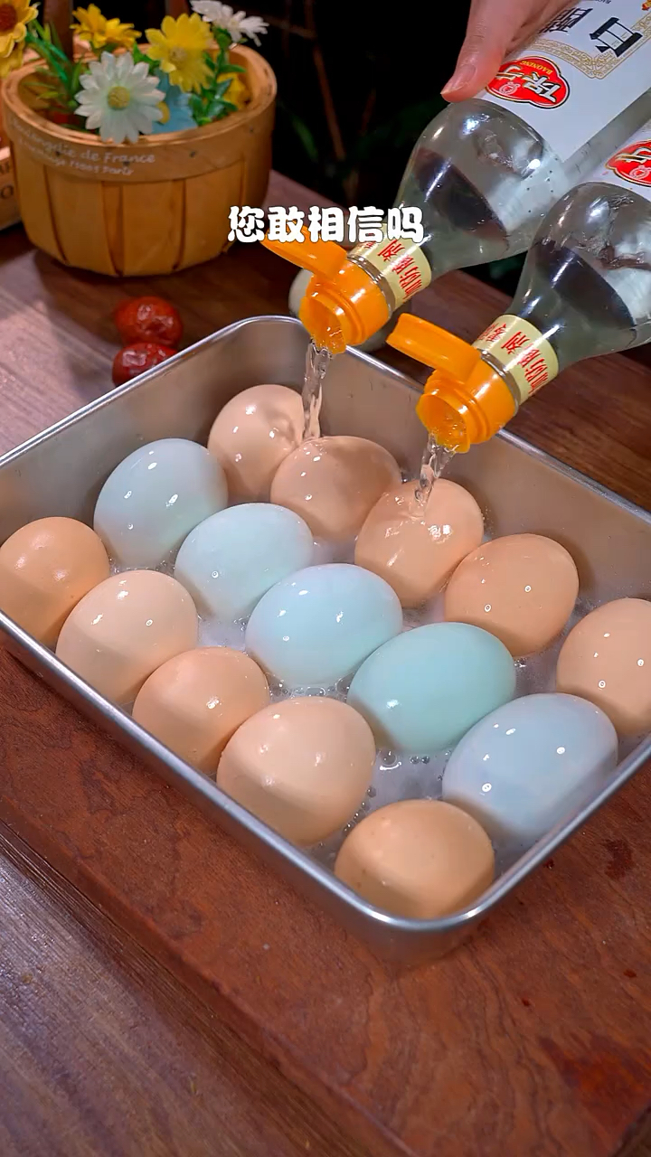 普普通通的鸡蛋,遇到白醋竟然会有这么大的作用
