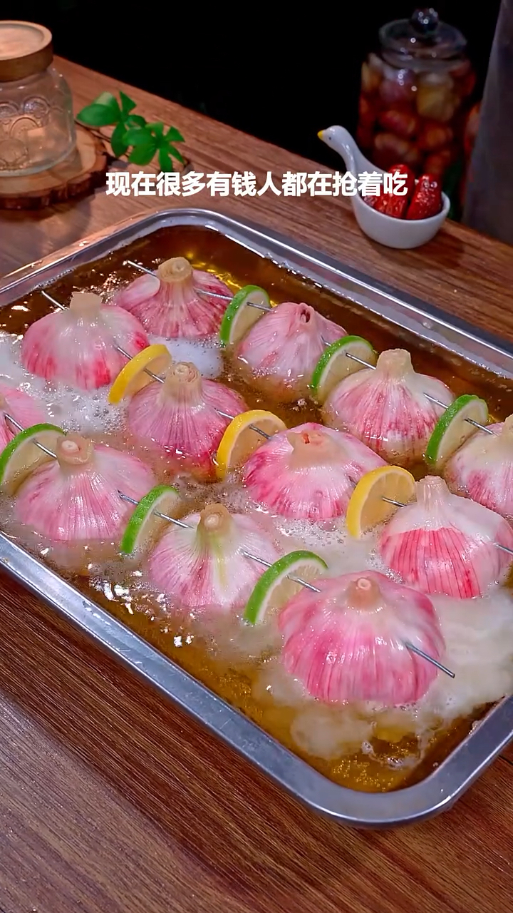 大蒜这样做，大人小孩抢着吃