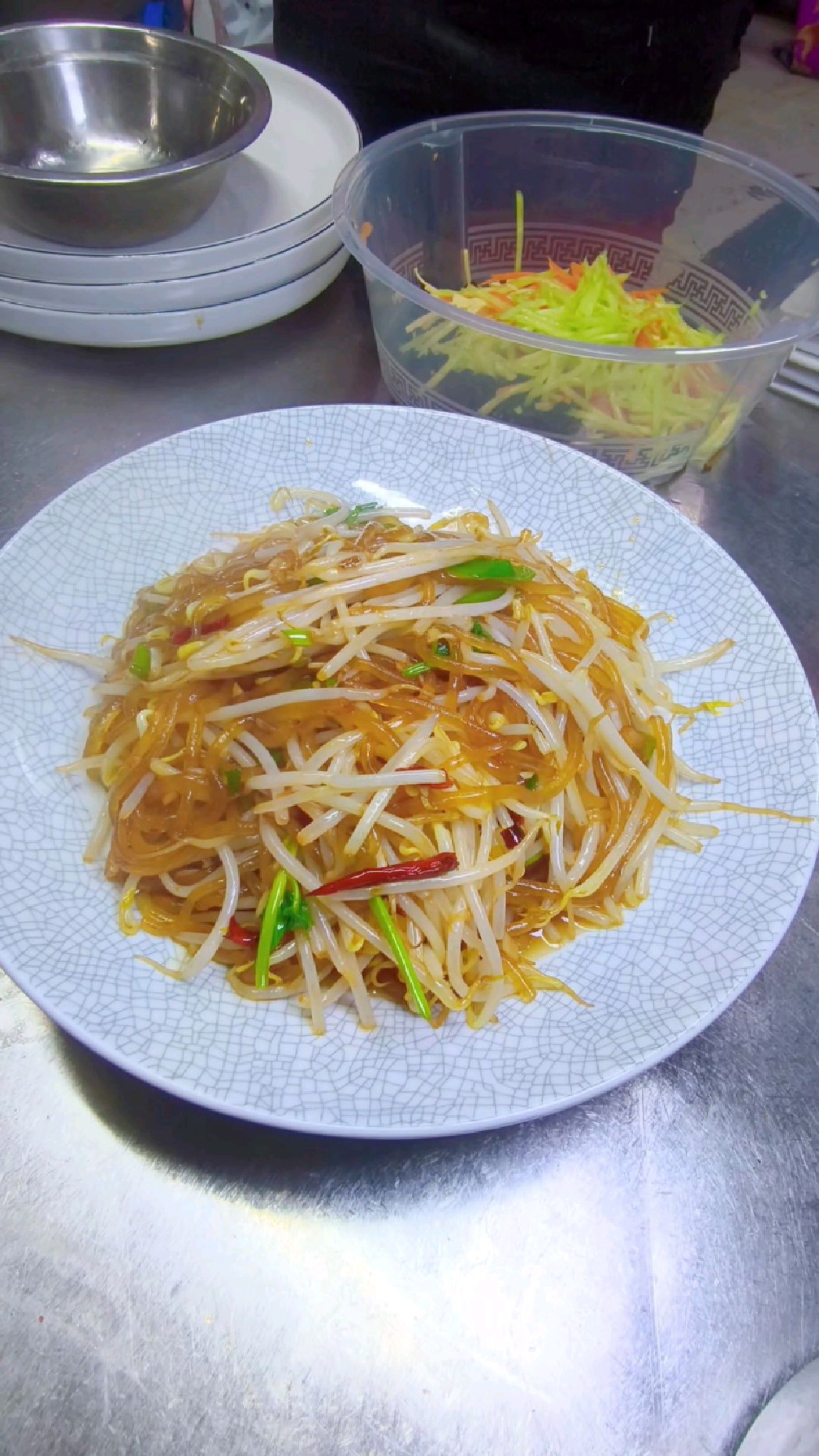 下饭小菜豆芽炒粉
