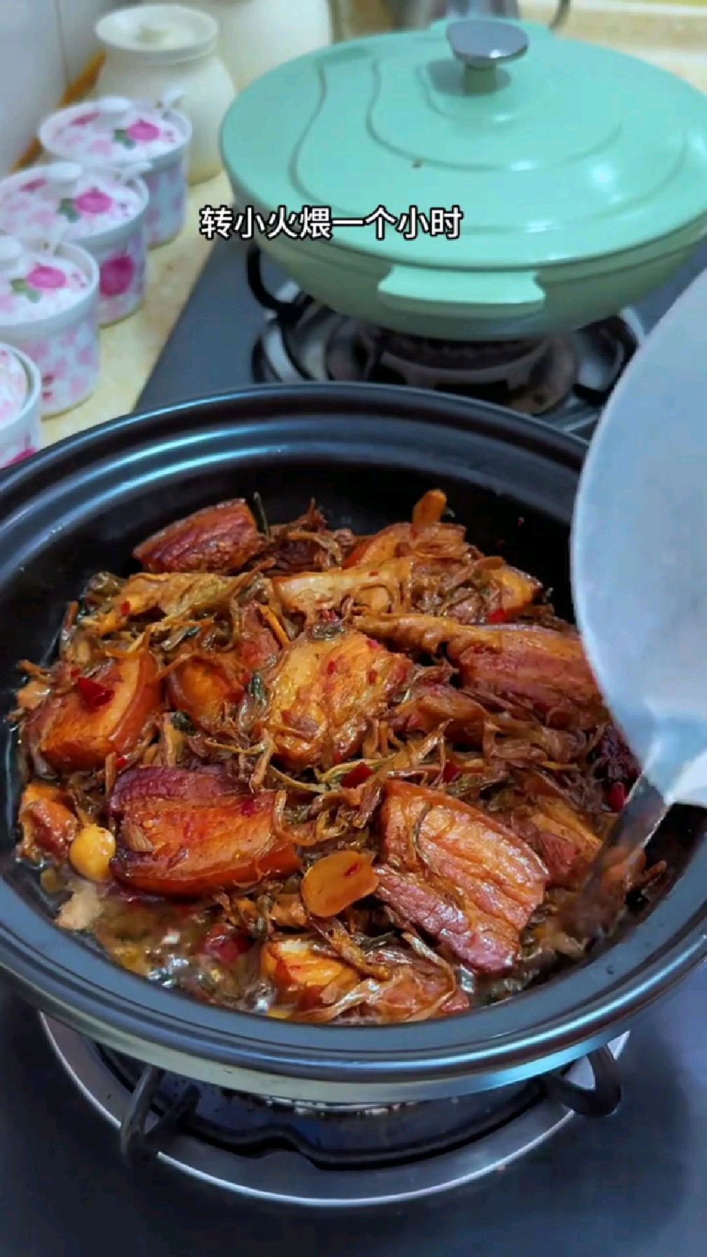 笋干焖五花肉的做法