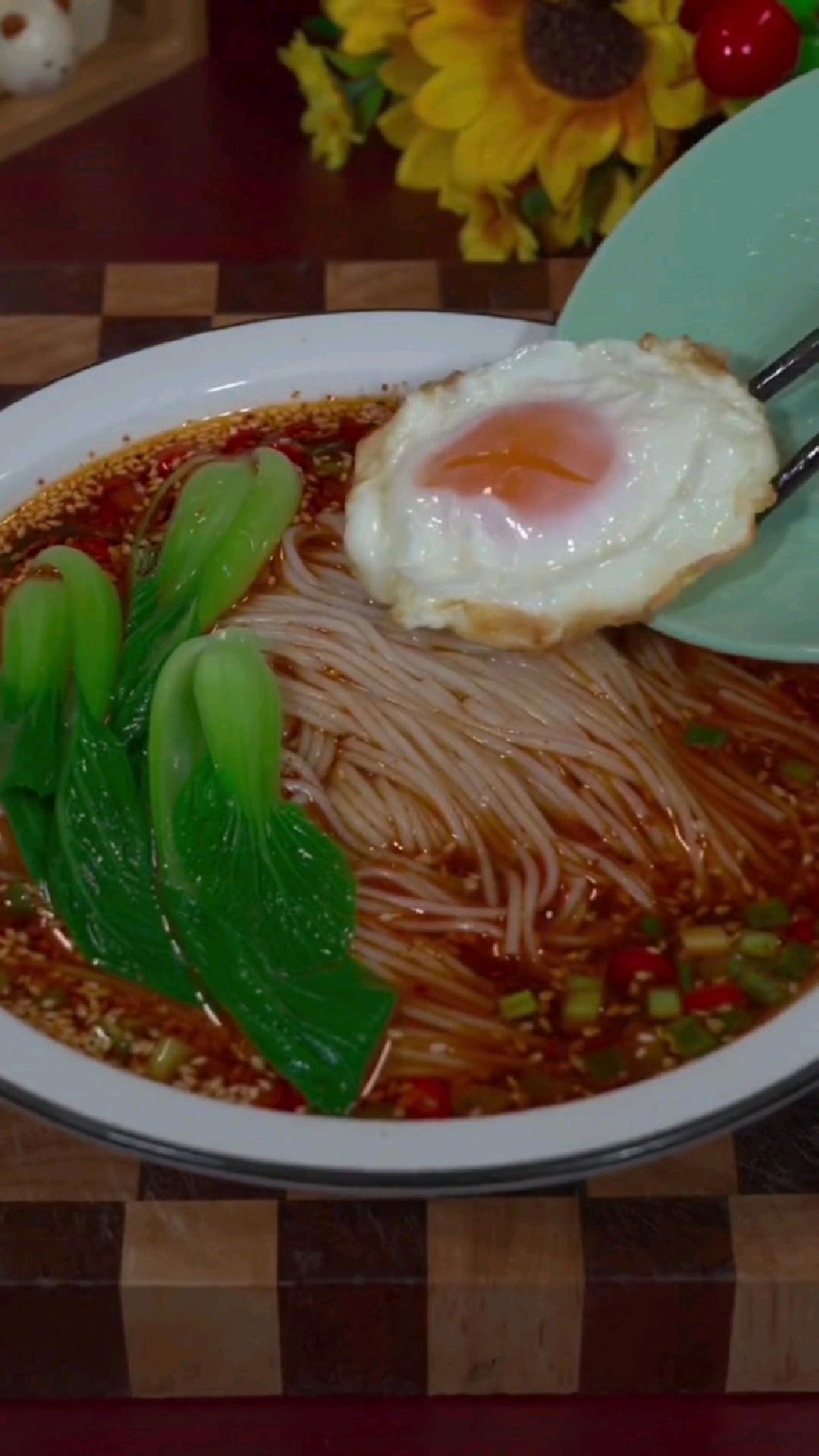 分享一道简单又好吃的酸汤面做法