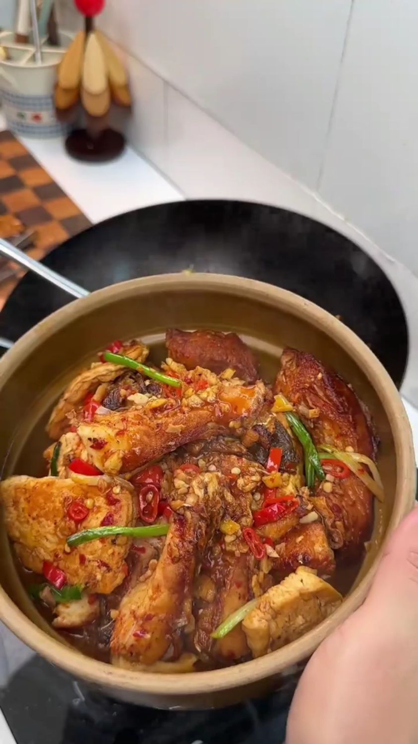 分享一道超好吃的豆腐焖鱼块的做法