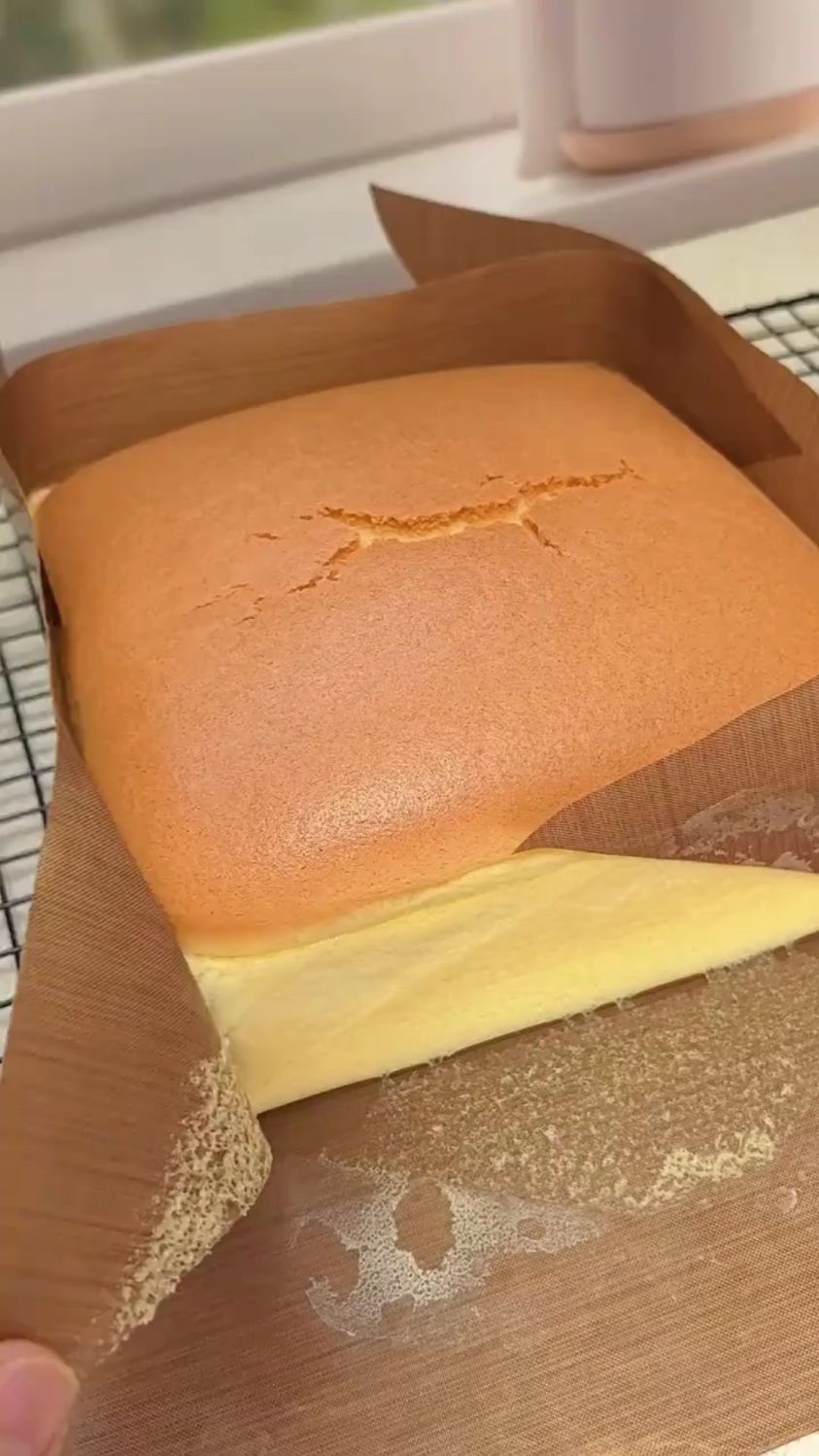 这蛋糕松松软软的，做法超级简单，新手一次也能成功