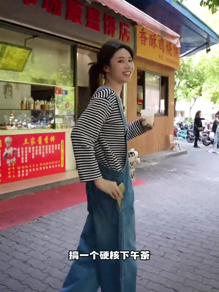 到底是哪个小天才发明的香酥鸡烧饼?!