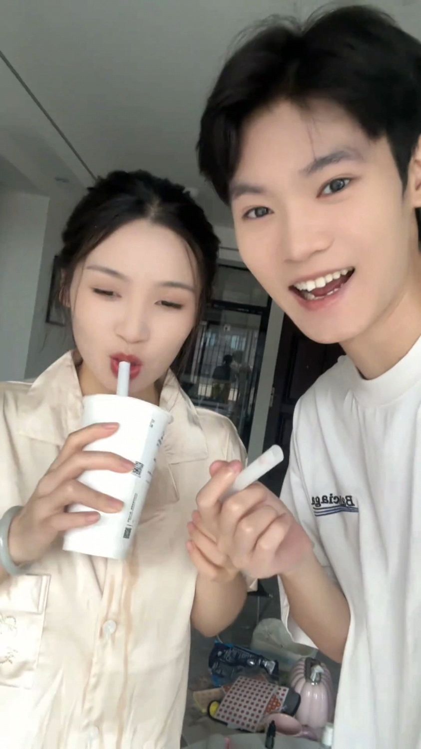 原来奶茶是这么喝的!