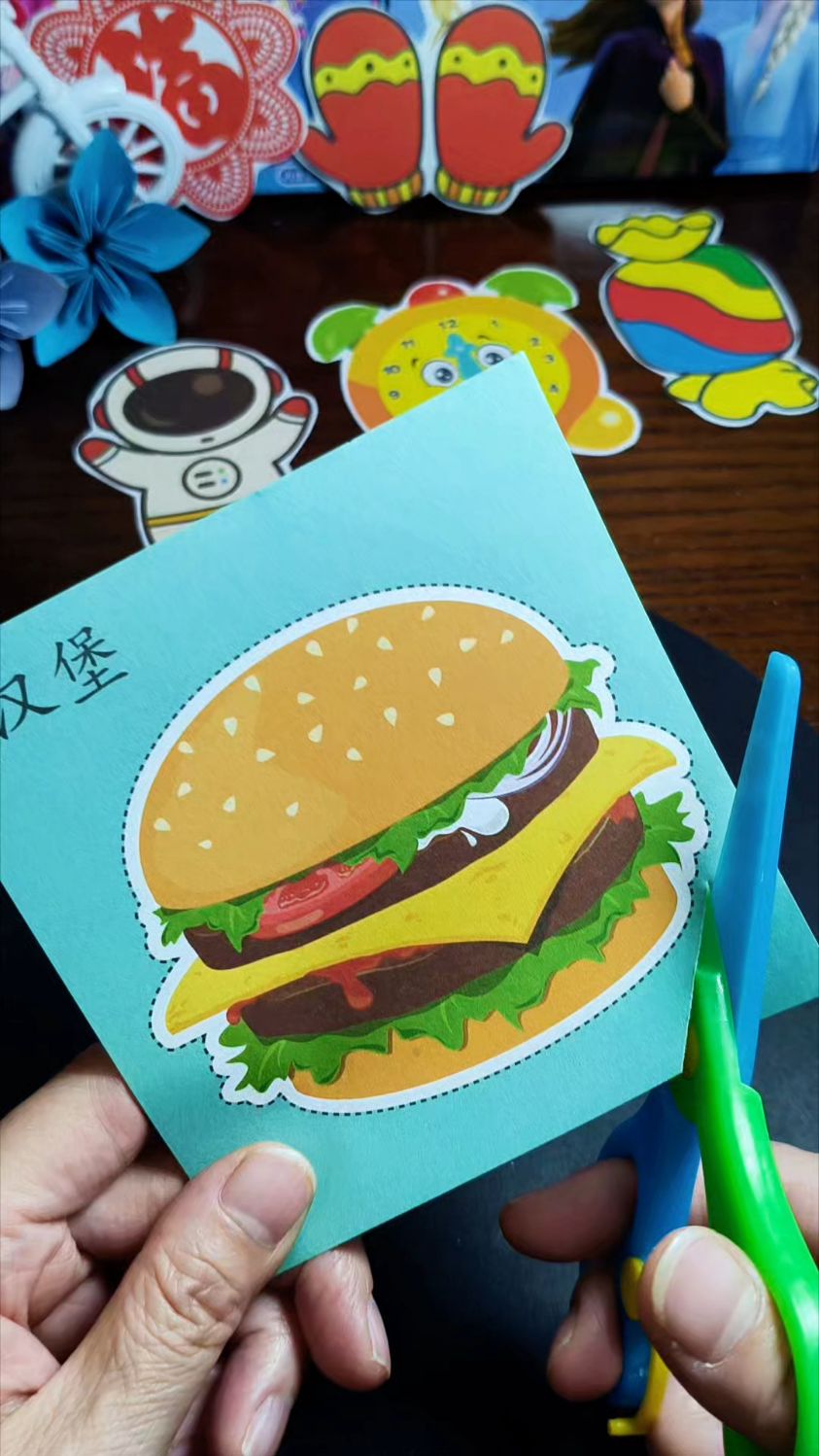 亲子时光就该这样过!手工DIY汉堡包,创意满满