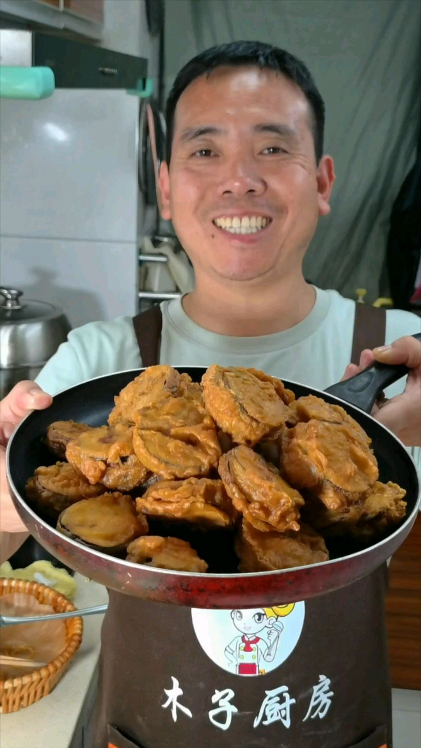 夏至节气分享一道炸茄盒,外焦里糯不油腻,特别好吃