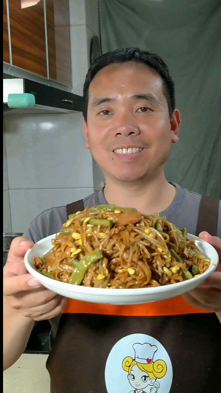 河南蒸面条柔软劲道,巨香巨好吃,做法还简单