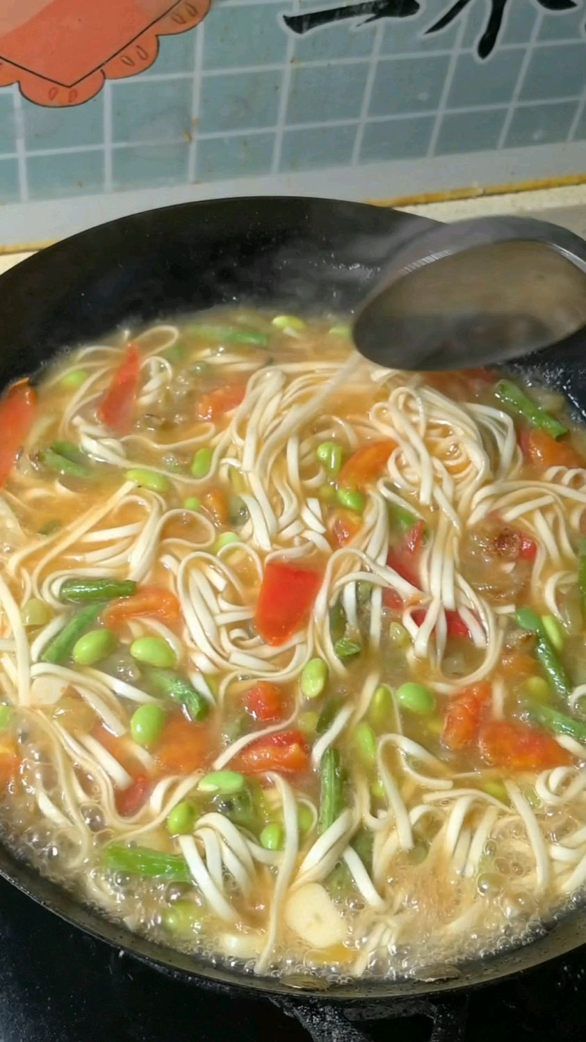 农家茄汤面,拿肉都不换,鲜香味美,特别好吃,关键做法非常简单