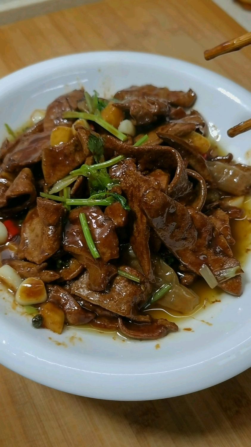 这才是小炒猪肝最好吃的做法,营养美味,即下酒又下饭,做法简单