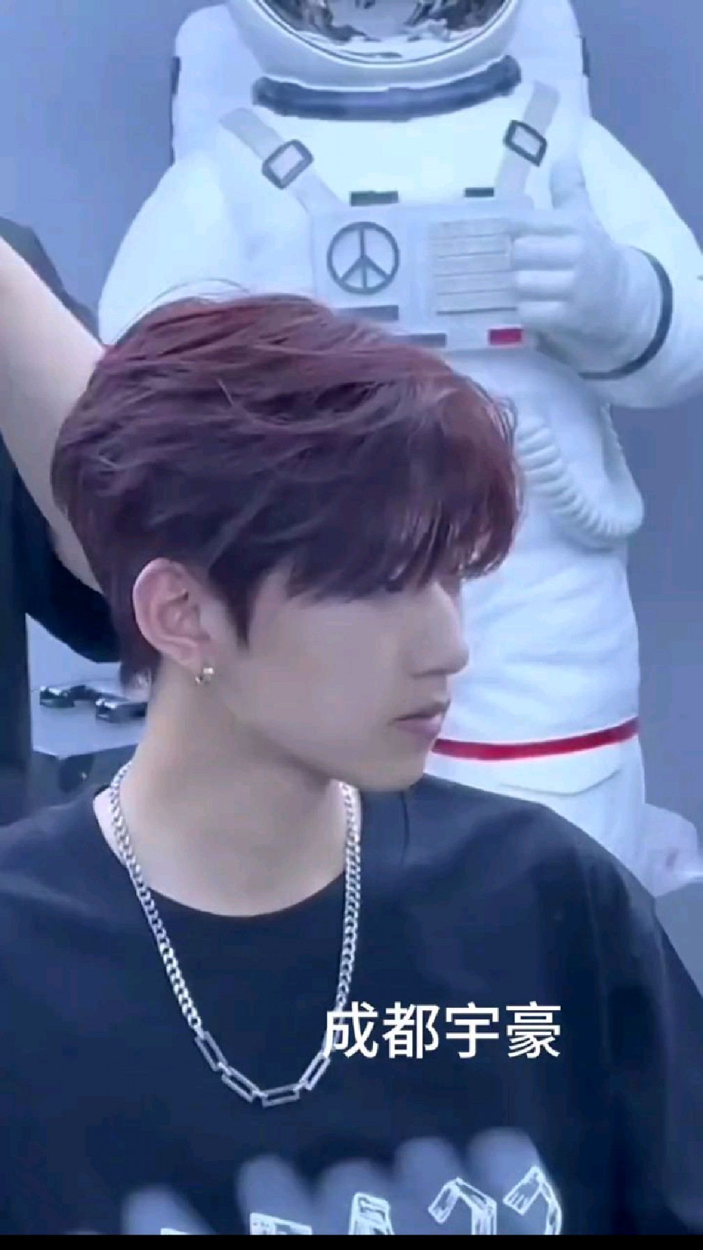 男孩子最具有少年感的发型成都男生发型设计鹅蛋脸瓜子脸圆脸长脸