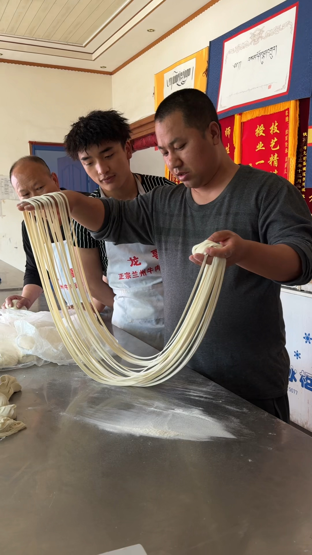 #兰州牛肉面 #龙哥拉面专业培训 #实体店教学 #兰州拉面