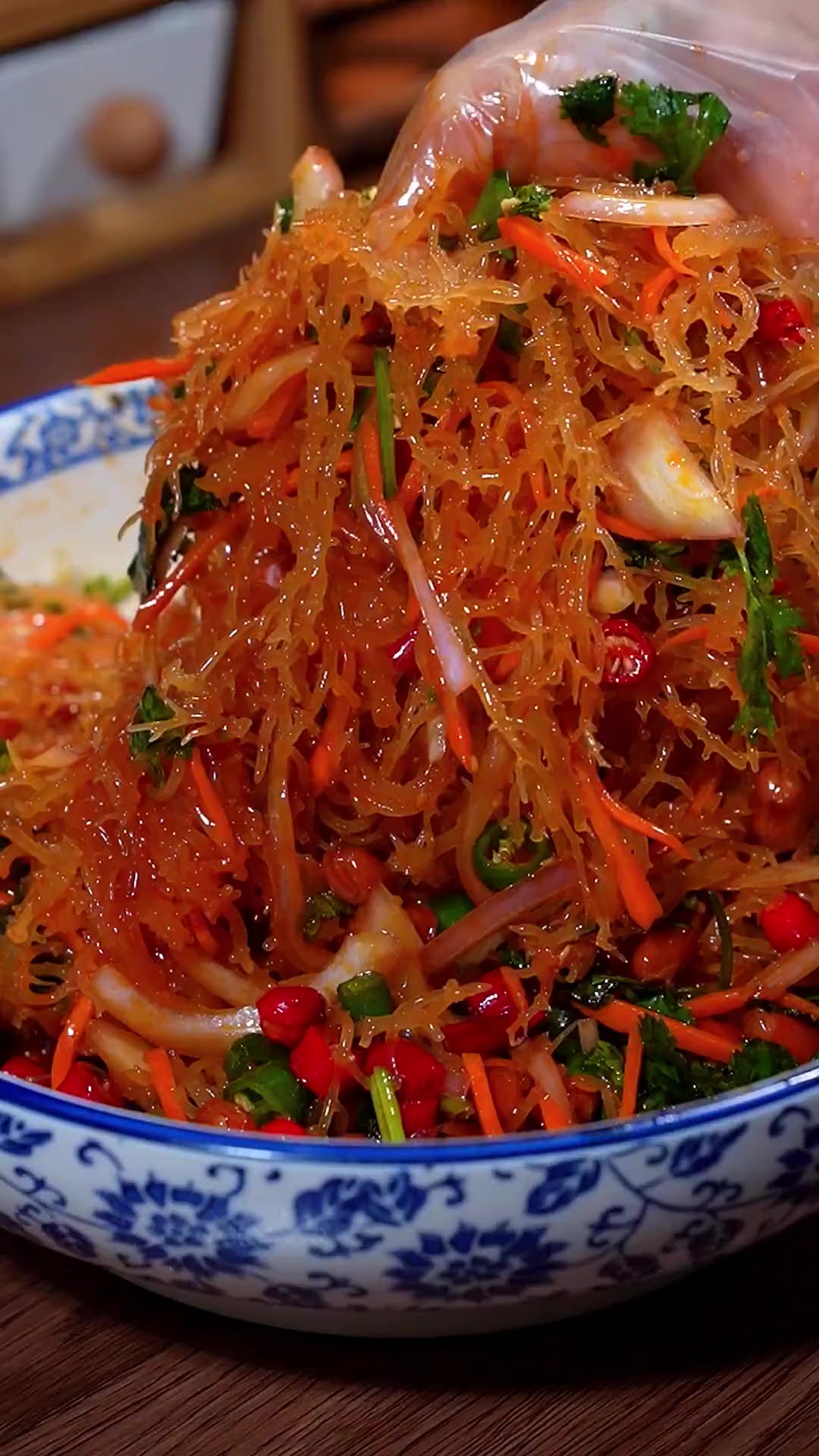 办公室下午茶替代糕点甜品，凉拌龙须菜低脂高钙，解馋不长赘肉
