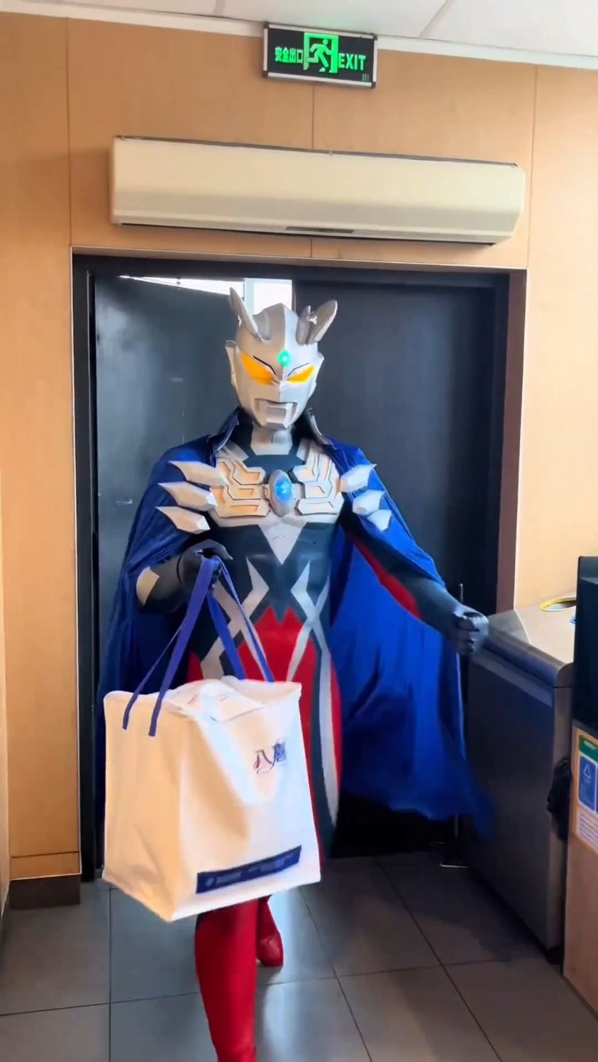 我希望是最后两个蛋糕