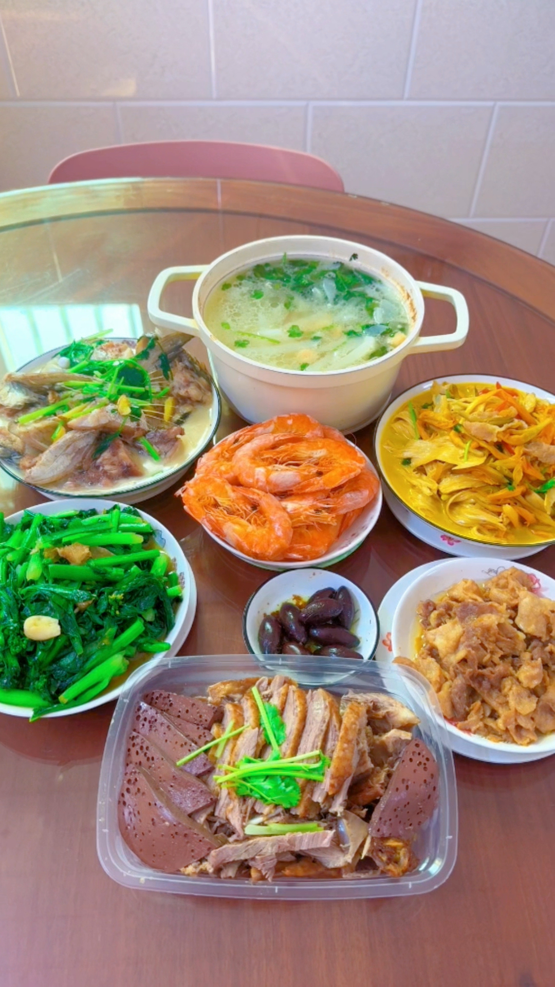 潮汕人的一日三餐:餐餐离不开海鱼,午餐真丰盛,吃鱼比吃肉还香