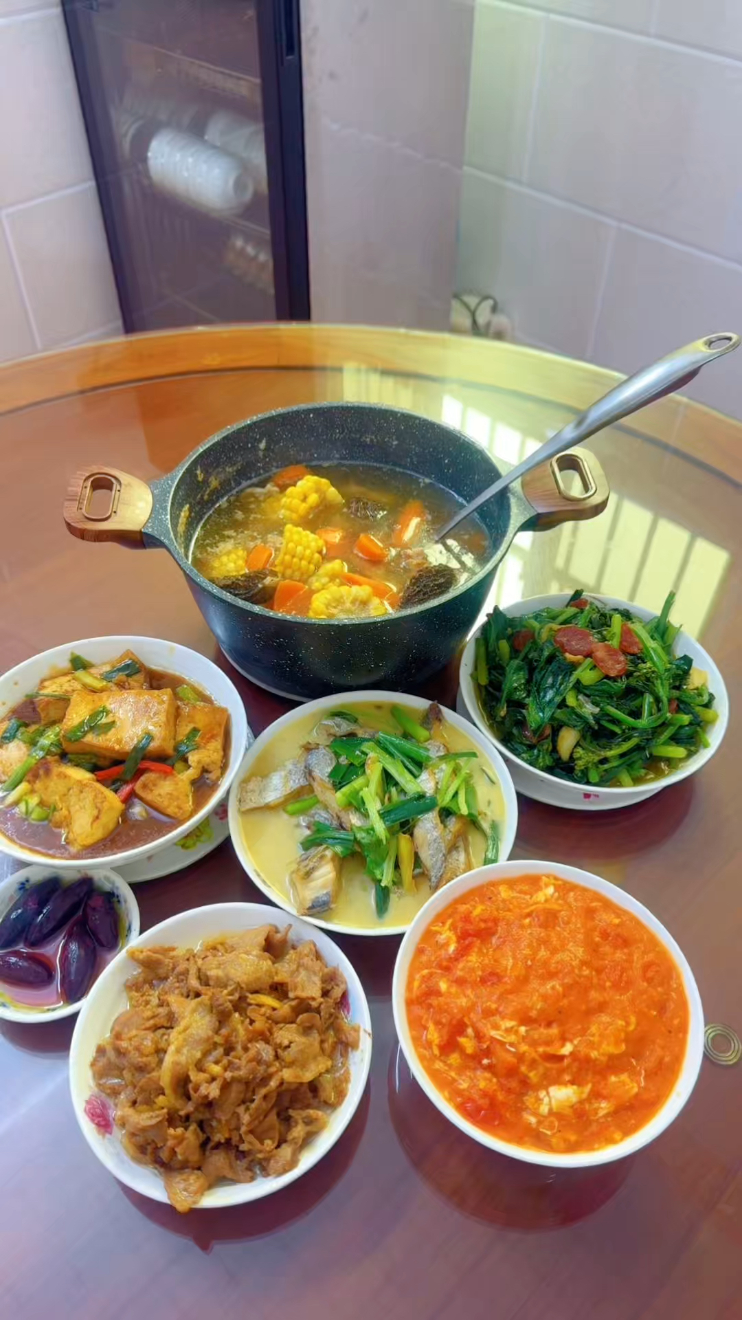 潮汕普通家庭的一日三餐,婆婆每天都安排一桌家常菜,美味又健康