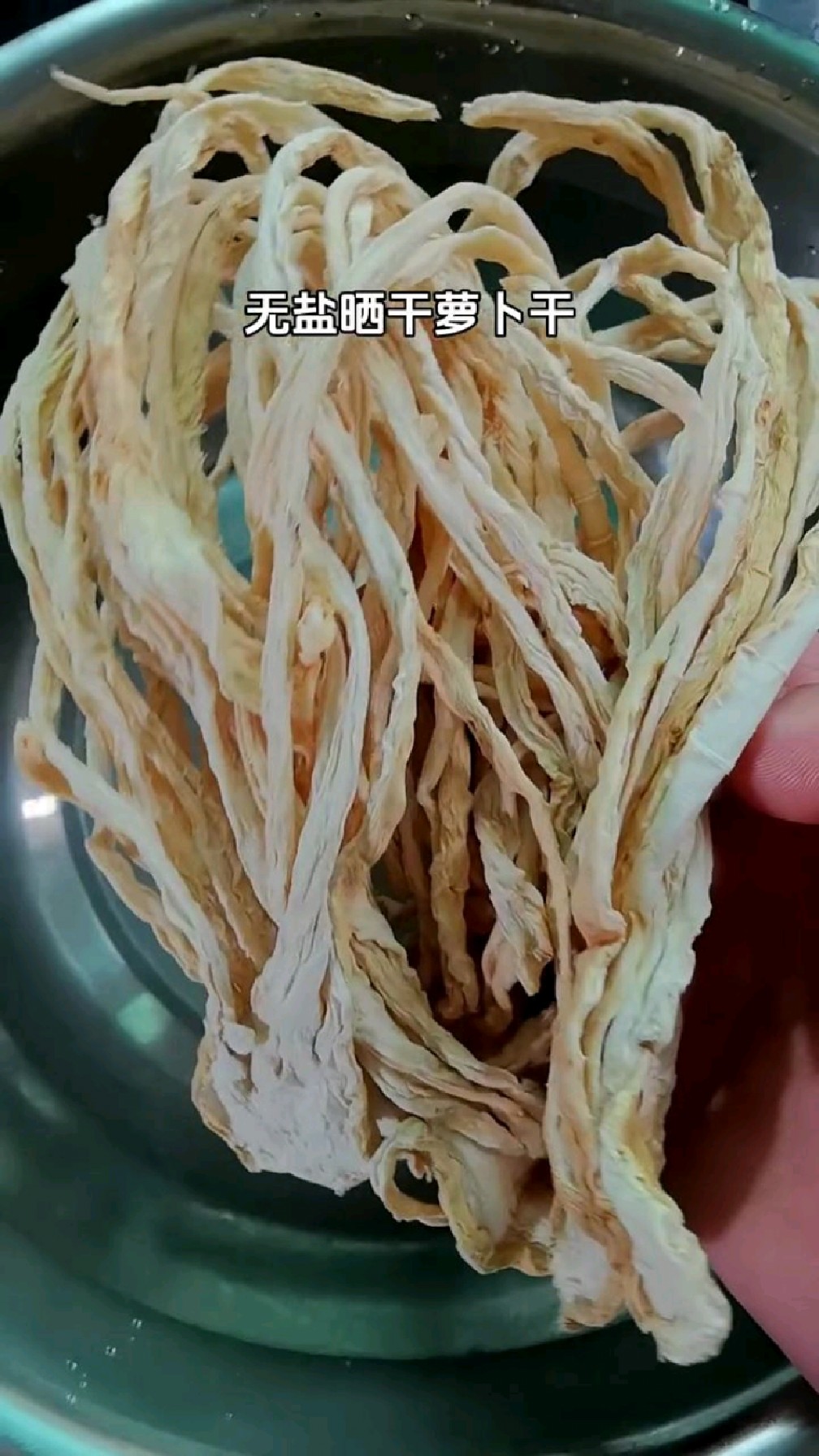 腊肉炒萝卜干配上白粥，吃一个星期都不腻