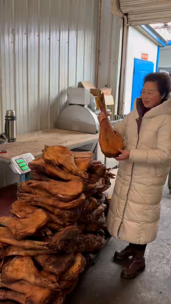 #寻找陕南好腊肉#陕西汉中宁强羌博实业公司的“汉水源头”牌腊肉