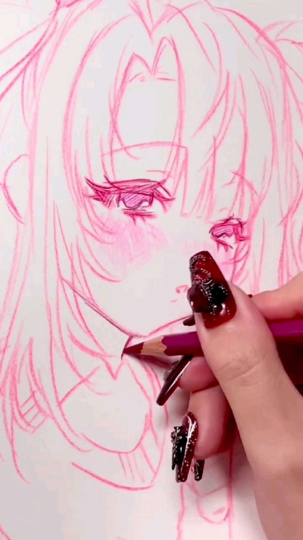 如何用彩铅画动漫人物