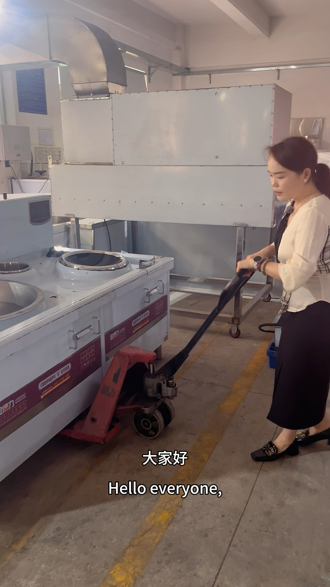一大一小炒组,小炉炒小份菜、大炉炒大锅菜,百人就餐轻松应对!