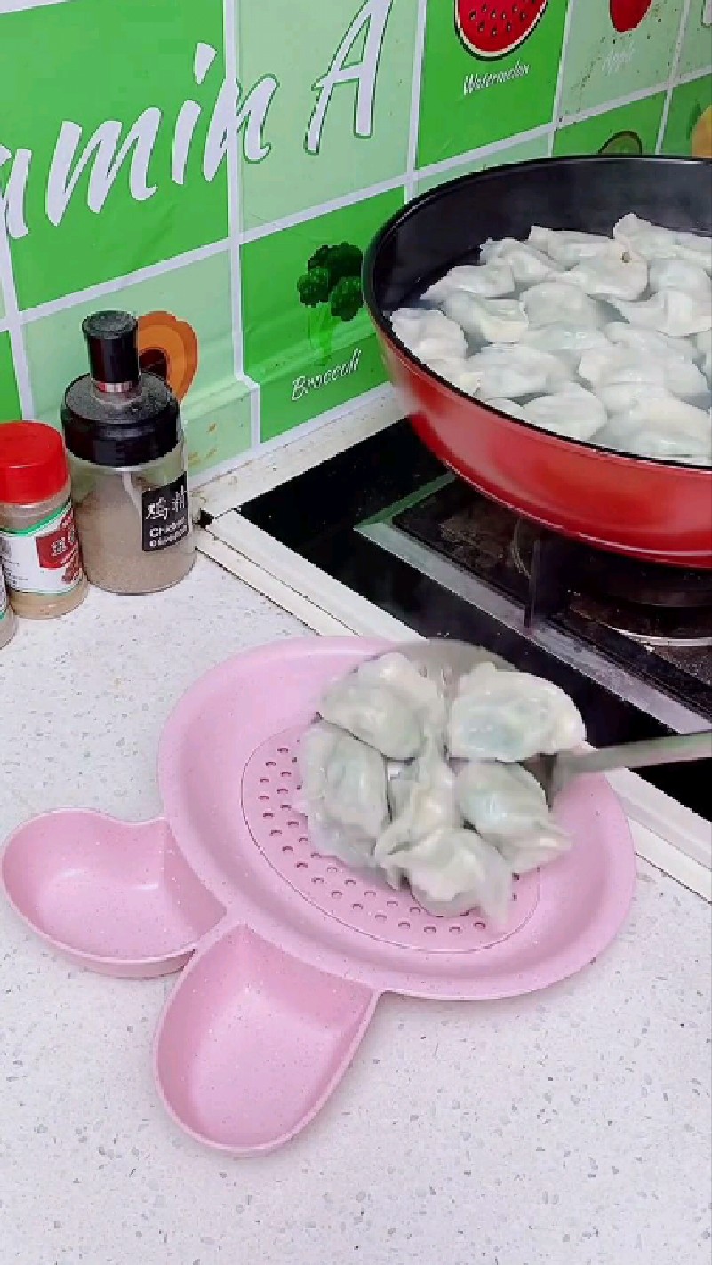 可爱的小兔子饺子盘