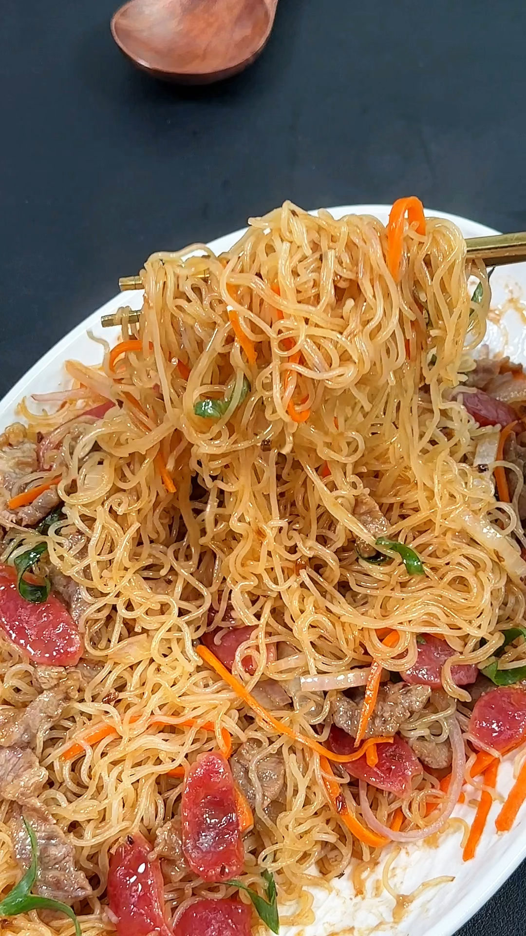 广东人都爱吃的蒸米粉,自己做好吃又美味,这样的早餐太过瘾了