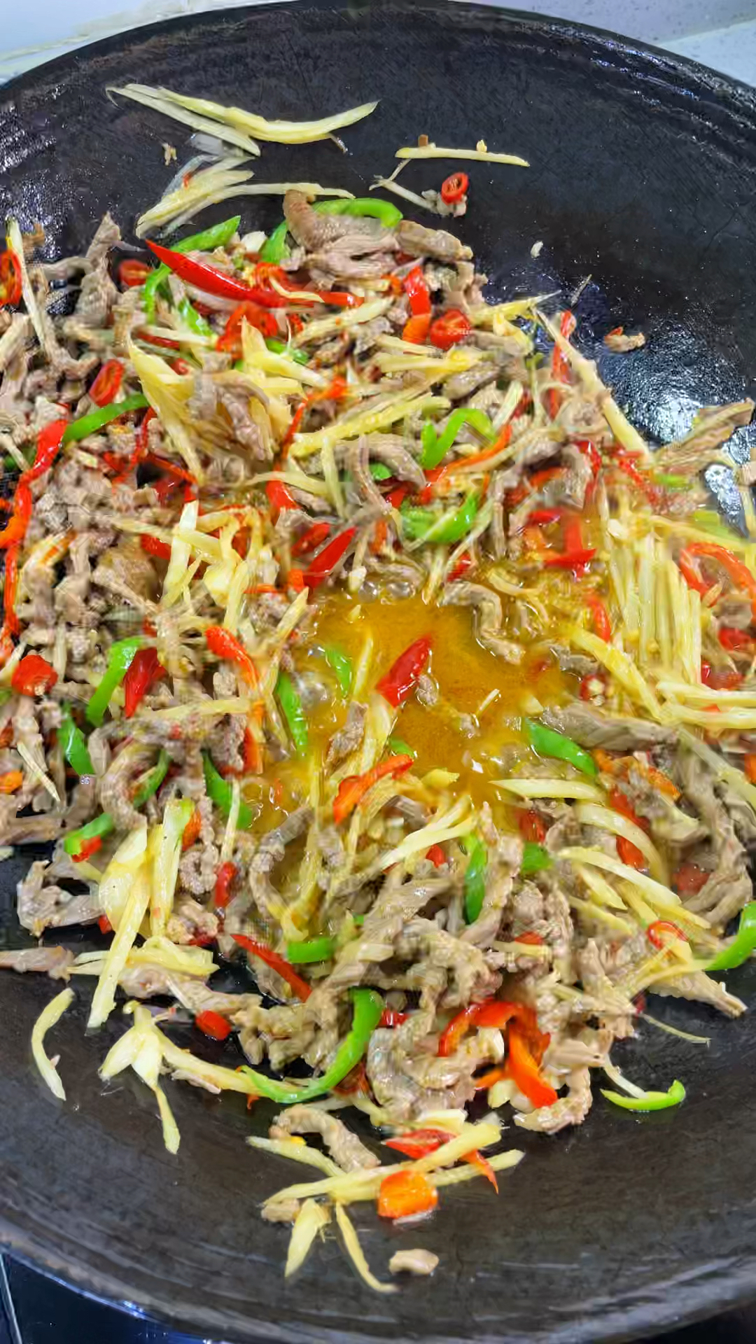 仔姜炒牛肉｜冬吃萝卜夏吃姜，夏天必吃的开胃下饭菜！