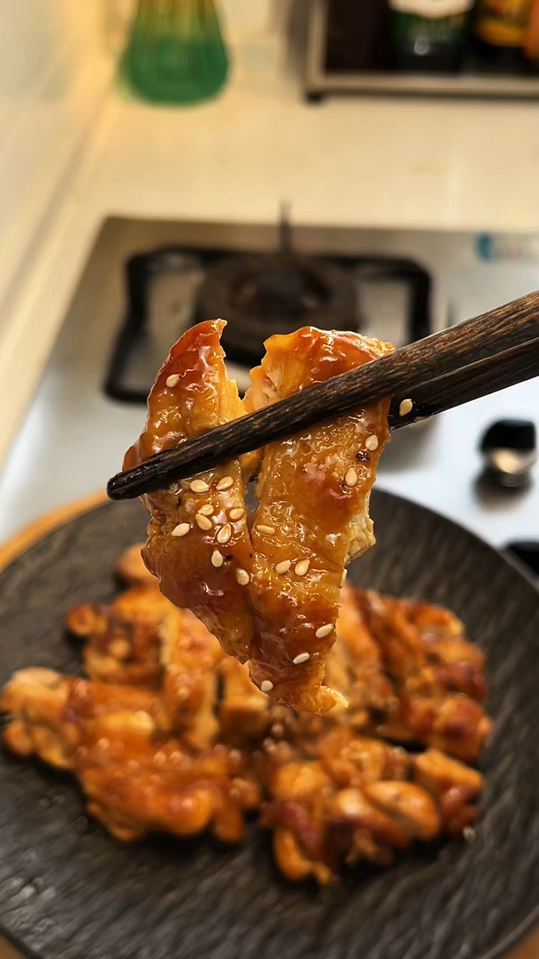 小朋友想吃照烧鸡腿，我都是自己在家给他做，做法简单还好吃