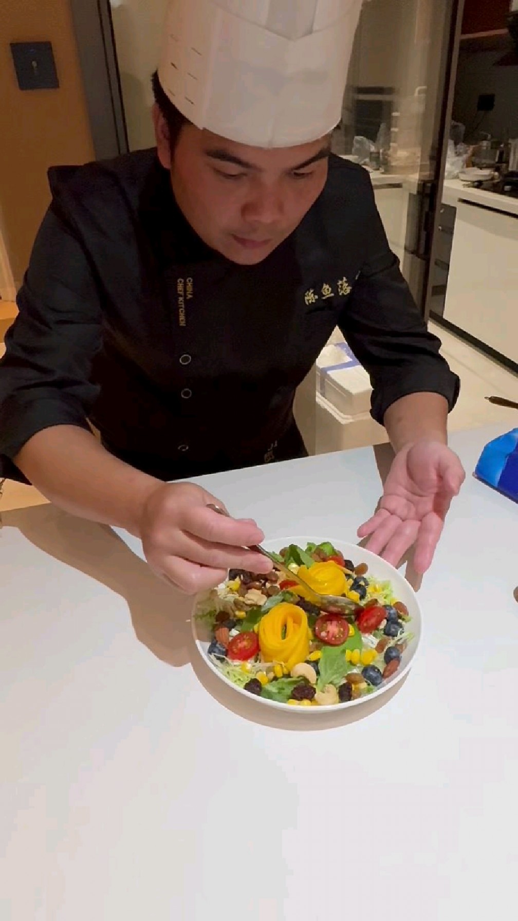 深圳厨师上门做菜,没想到客户反应这么大!