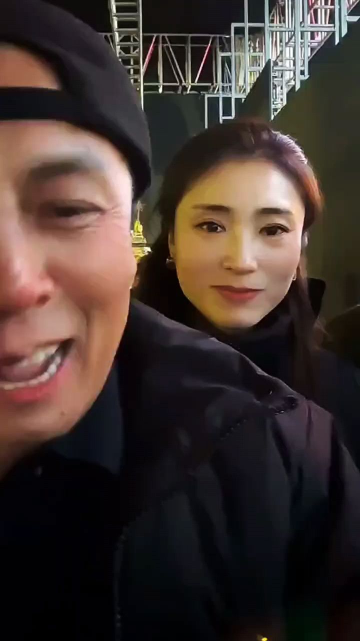 安万说“正宗”的“兰州话”,这叫作“入乡随俗”。