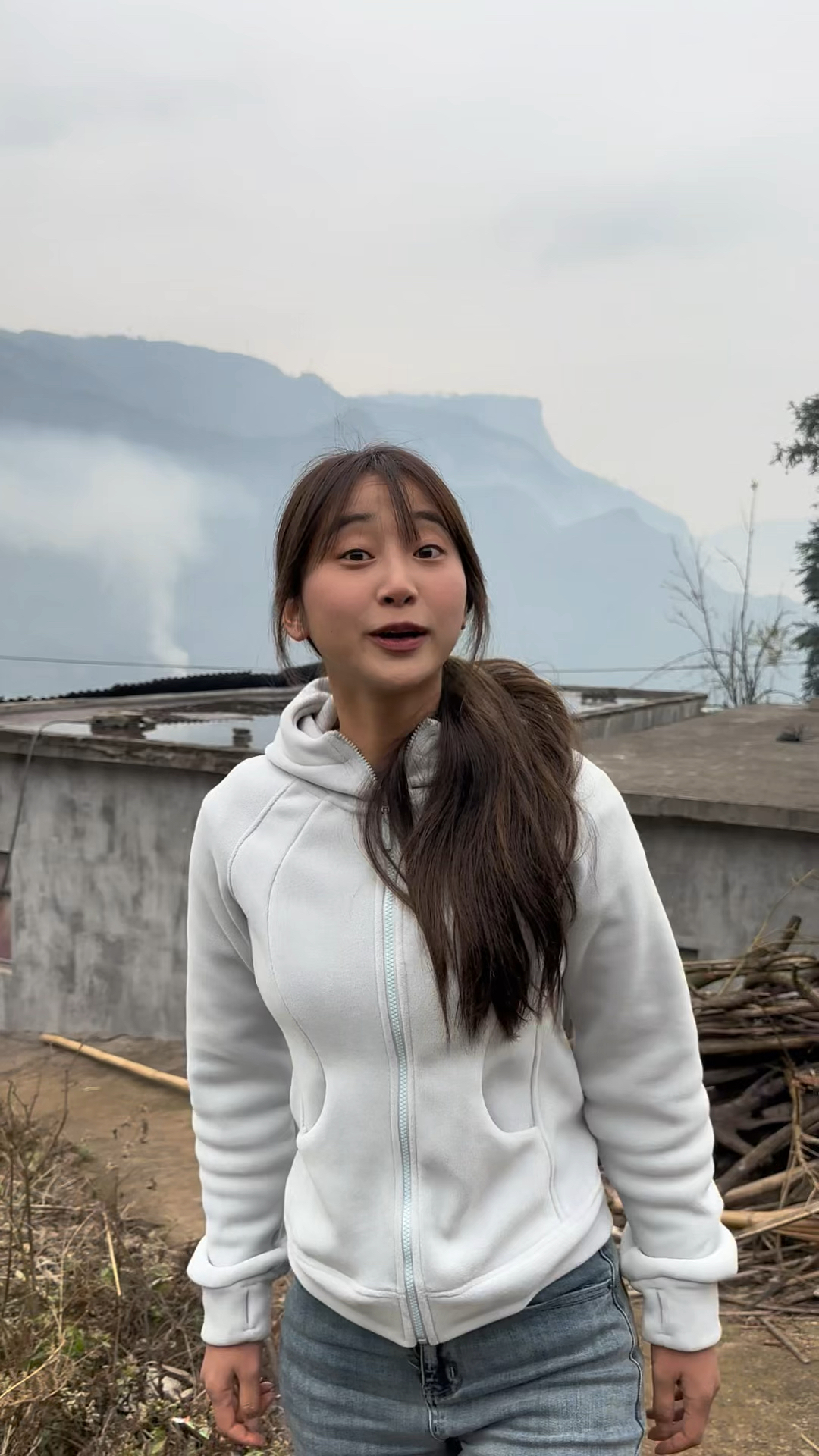 都说越讨闲的人做出来的冲菜越秋眼睛越辣鼻子不知道是不是真的