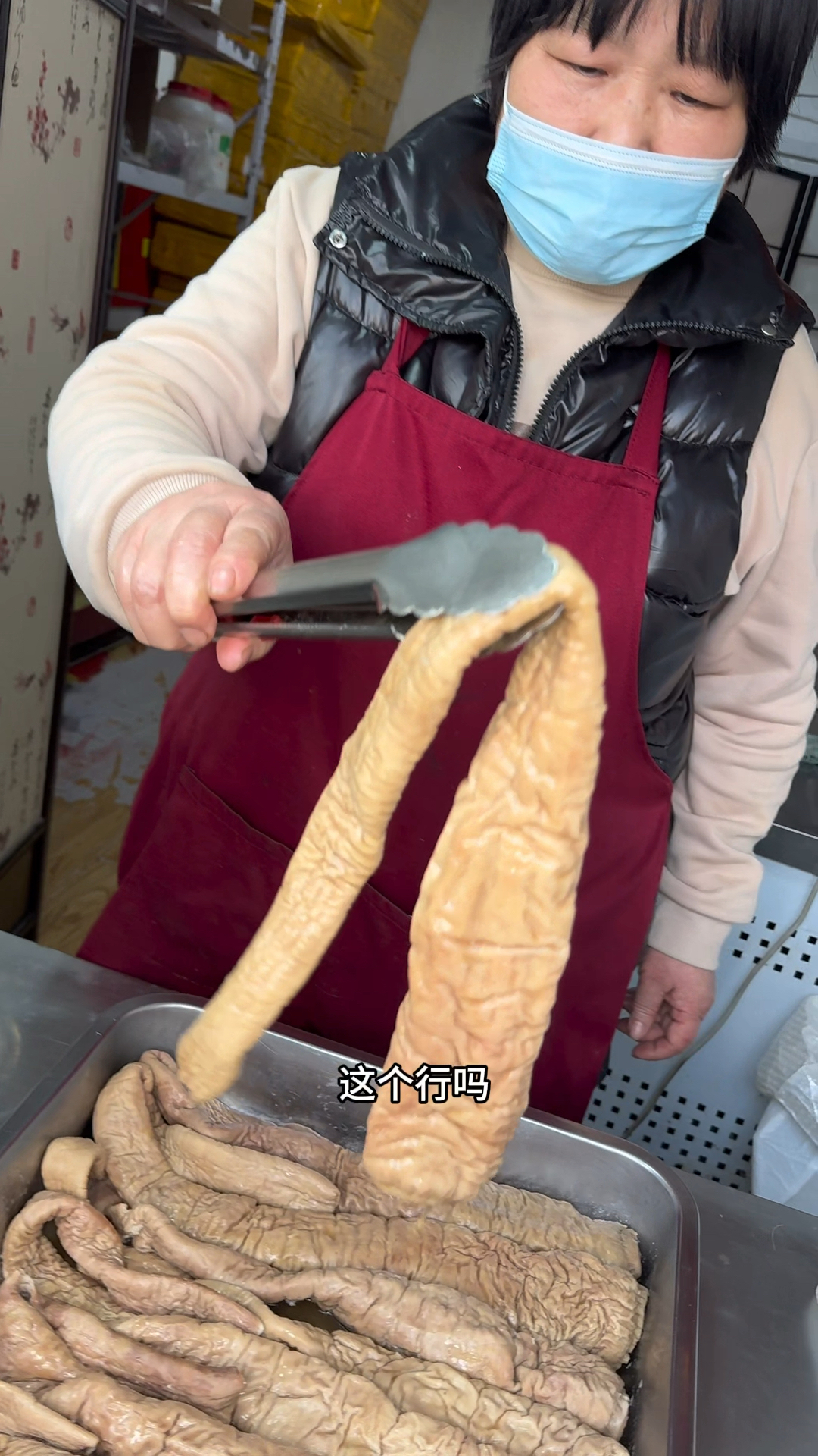 济南天价大肠头158一斤,老板被打了请人出面卖,吃不起不吃