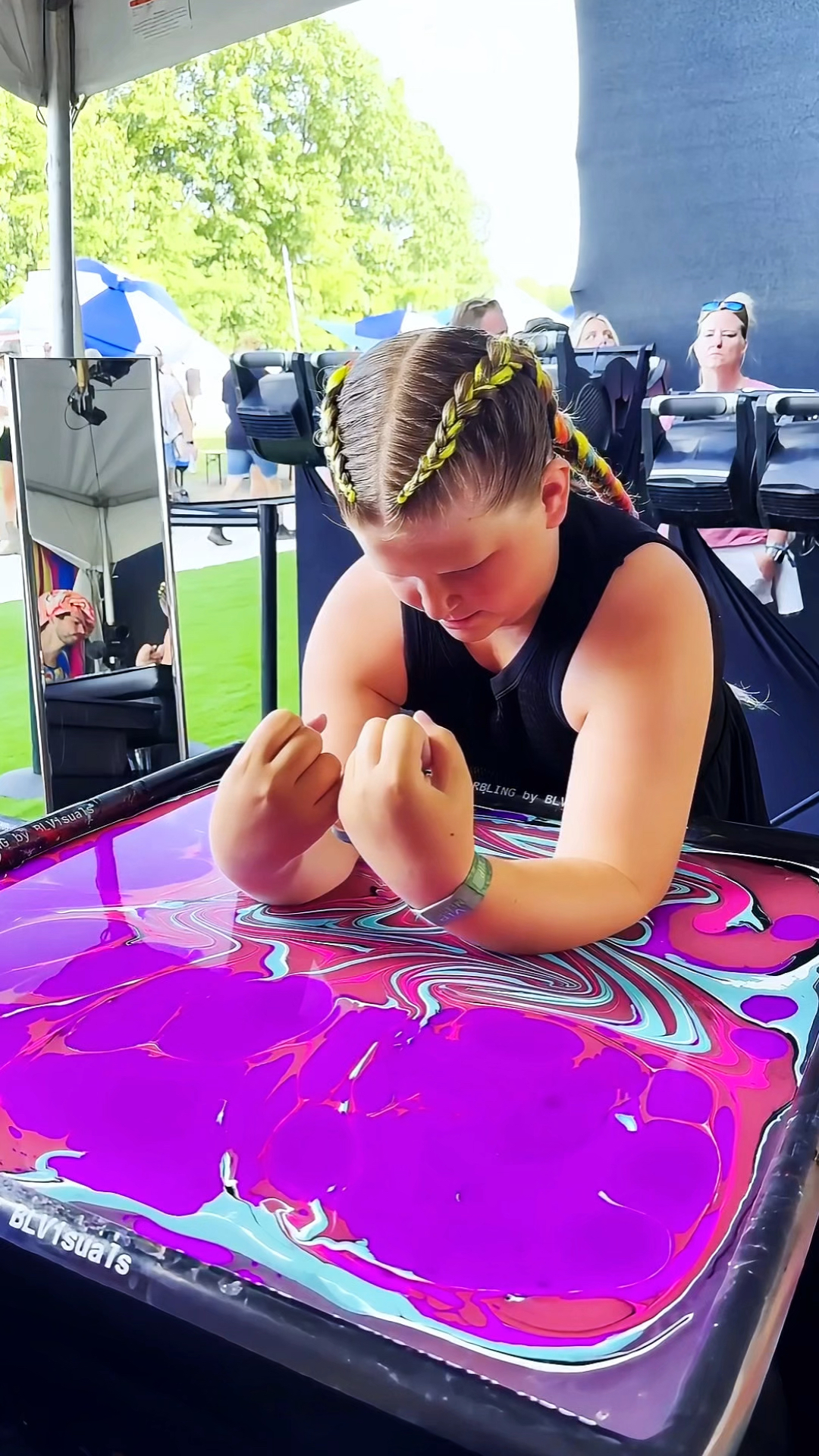 国外的特殊彩绘,女孩的花臂好漂亮