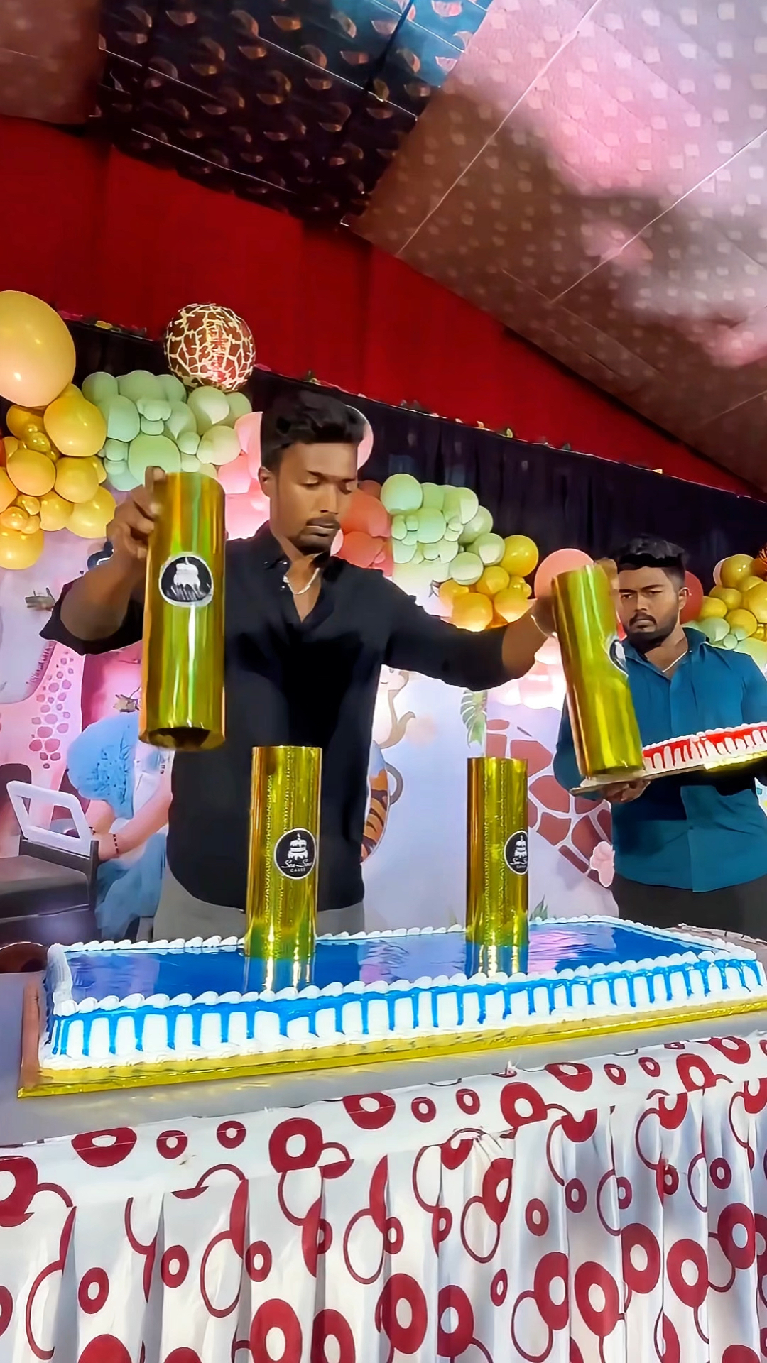 国外的甜点师傅，制作的蛋糕很惊艳