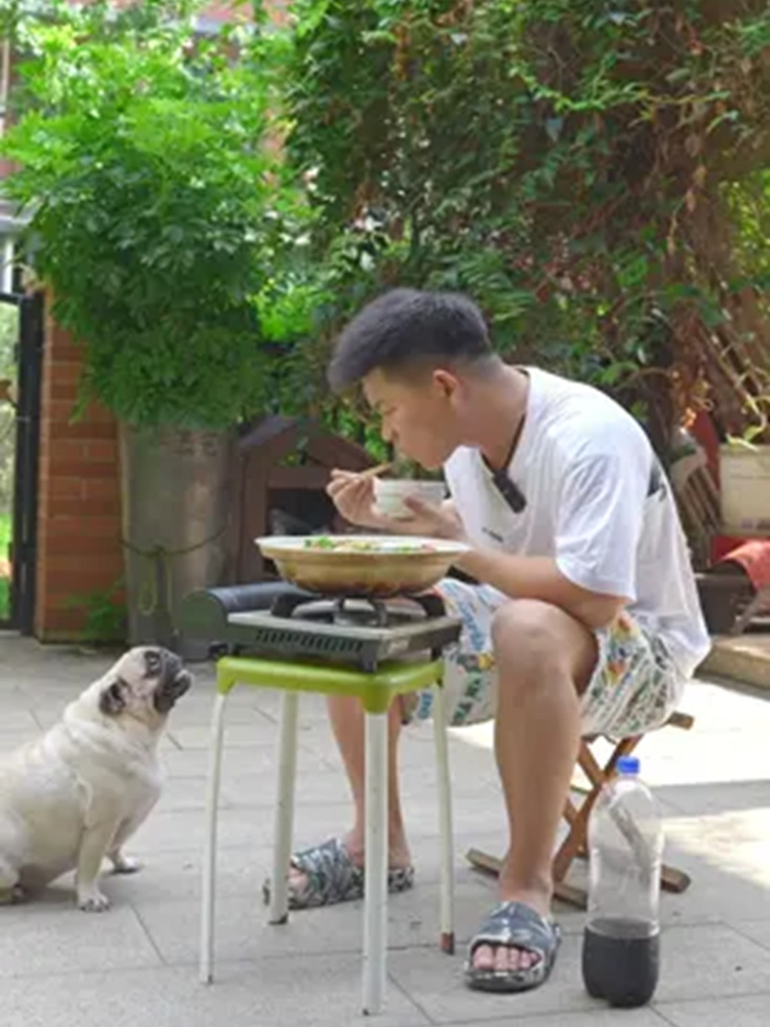 鱼头以后千万别煲汤，这样烧出来香辣开胃太好吃啦！