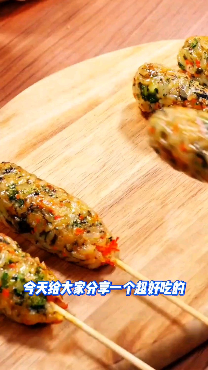 超好吃的海棠虾仁米饭团,这也太香了吧,很受小朋友喜欢