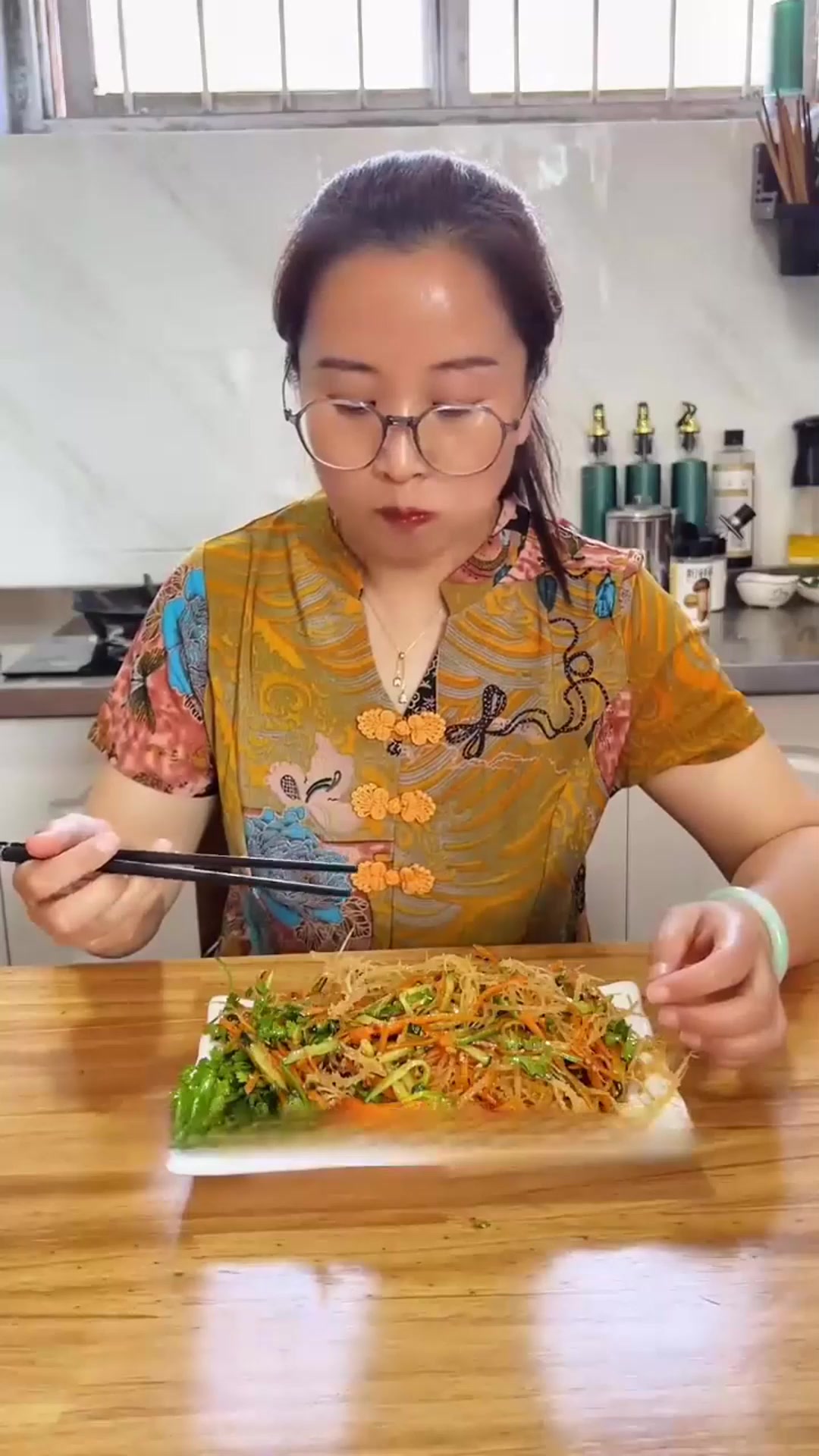厨房囤货万能海产干货，龙须菜凉拌涮煮煲汤，多种吃法补充钙纤维
