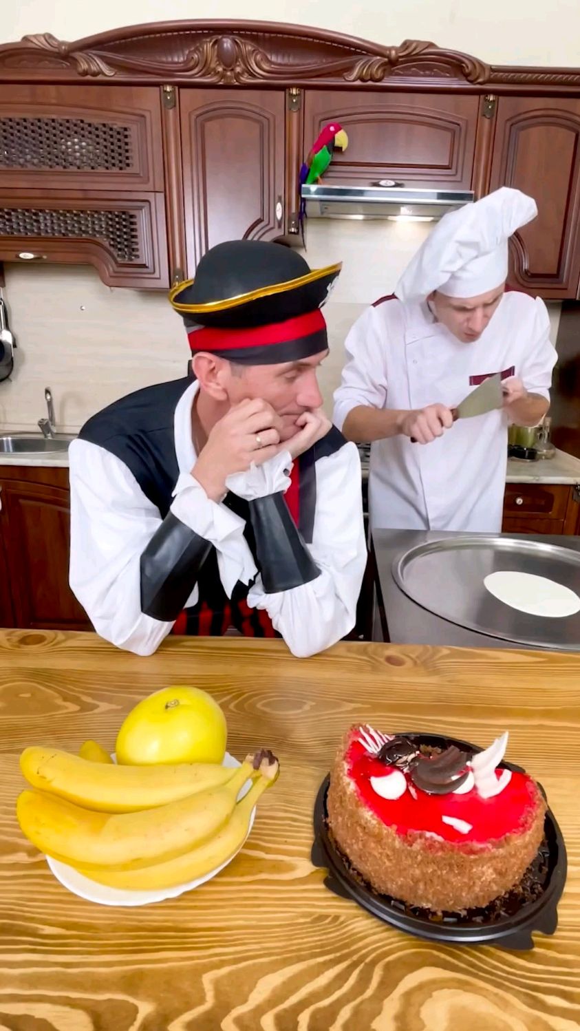 如果和兄弟制作蛋糕酸奶？