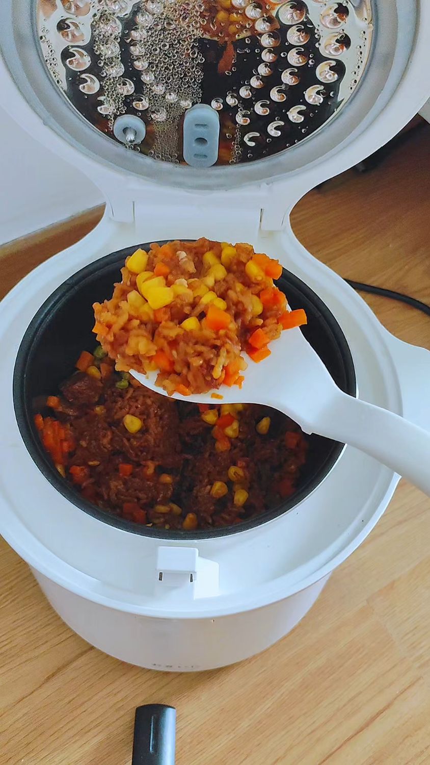 夏日懒人饭,牛肉丸的神仙吃法!电饭锅一锅出,秒变豪华煲仔饭