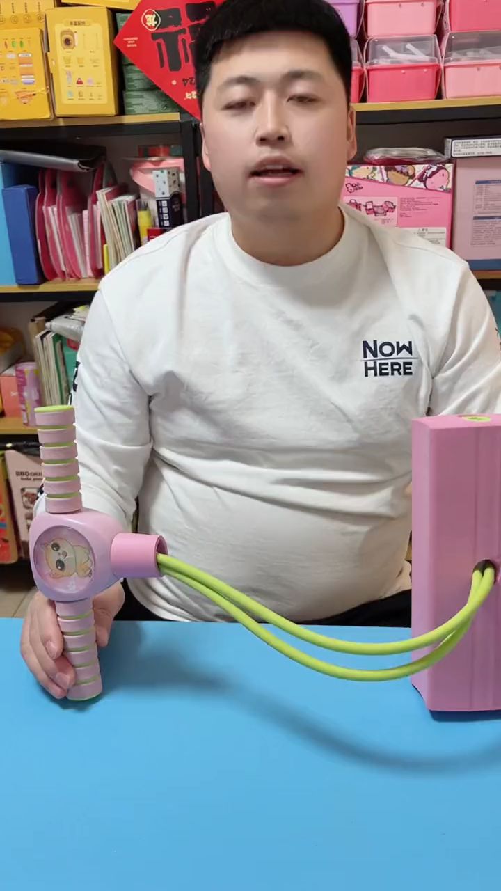 跳跳球儿童玩具弹跳球大人健身平衡蹦蹦球高弹力耐磨防爆弹性安全