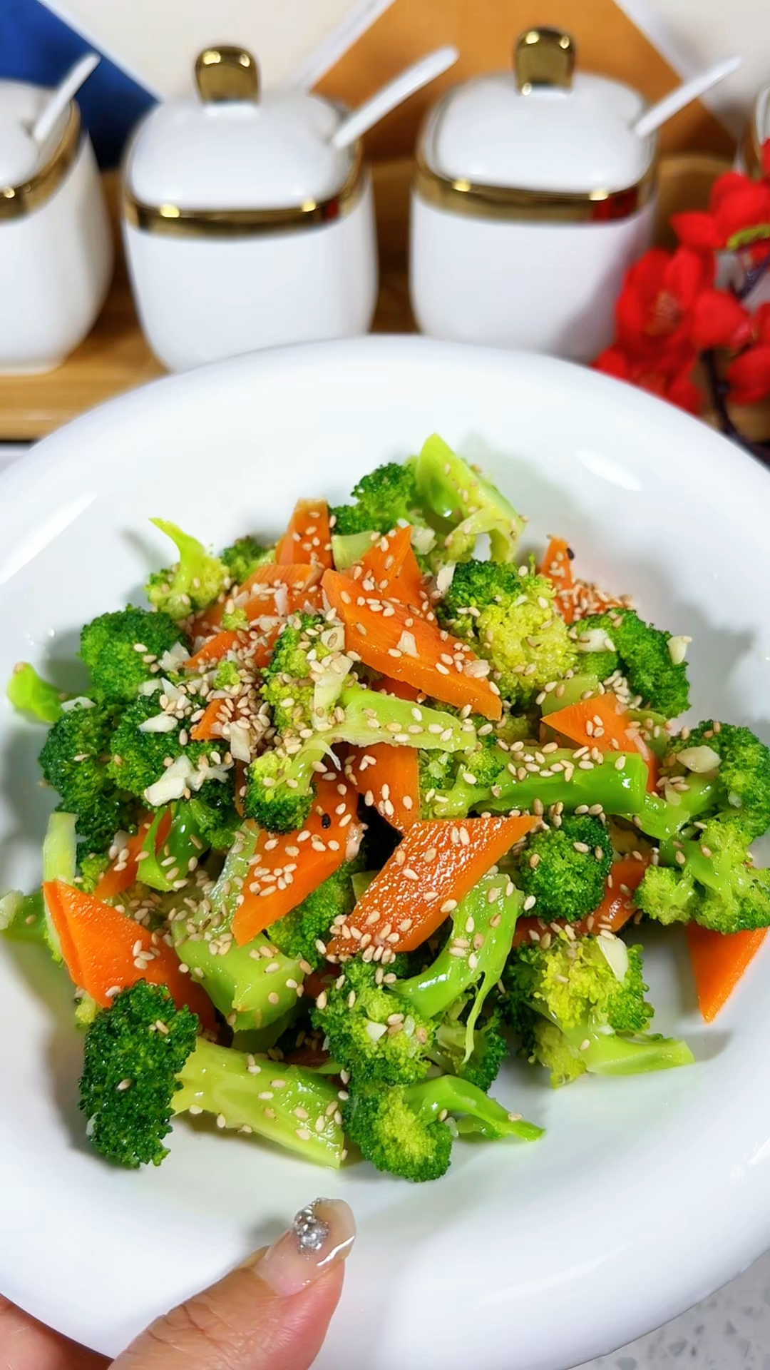 管理期可以放心吃的凉拌西兰花 清脆爽口低卡又健康