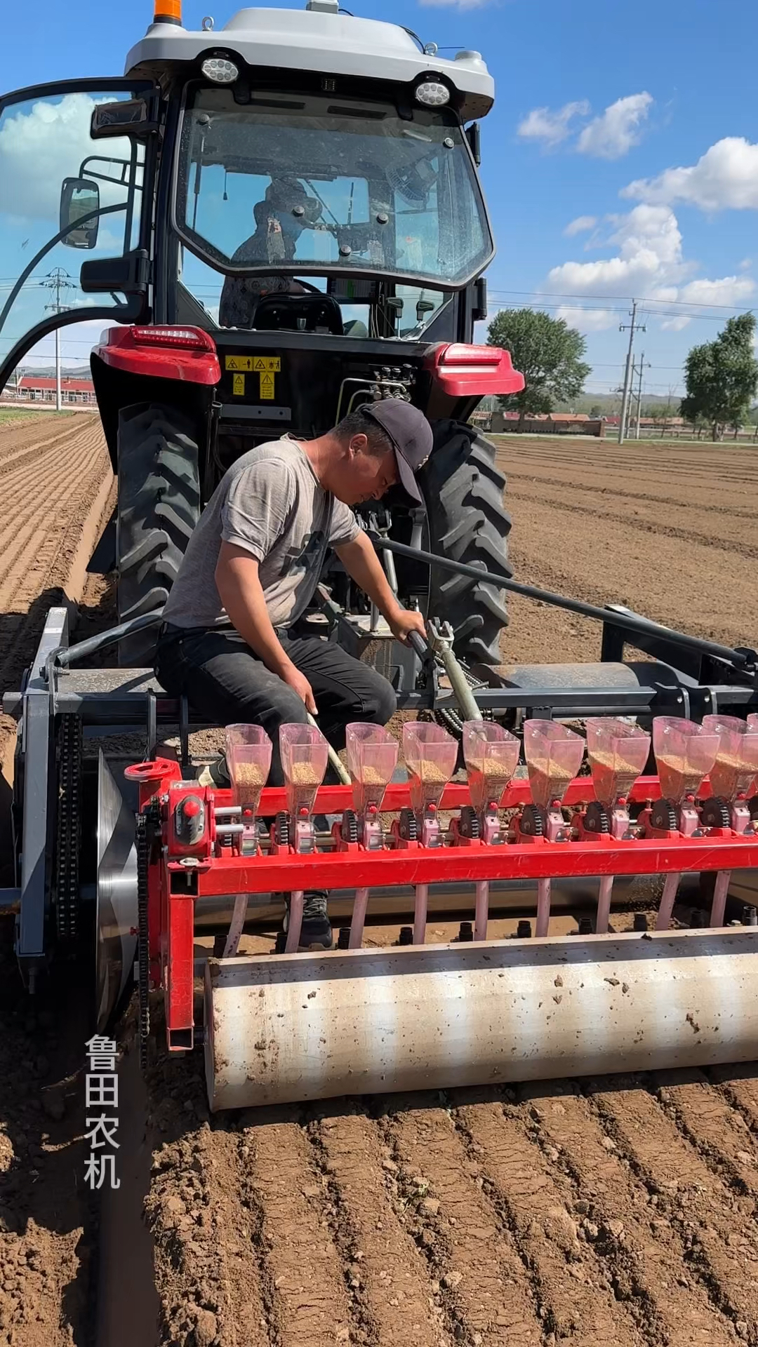香菜起垄播种机,香菜种植事半功倍,香菜起垄播种一体机