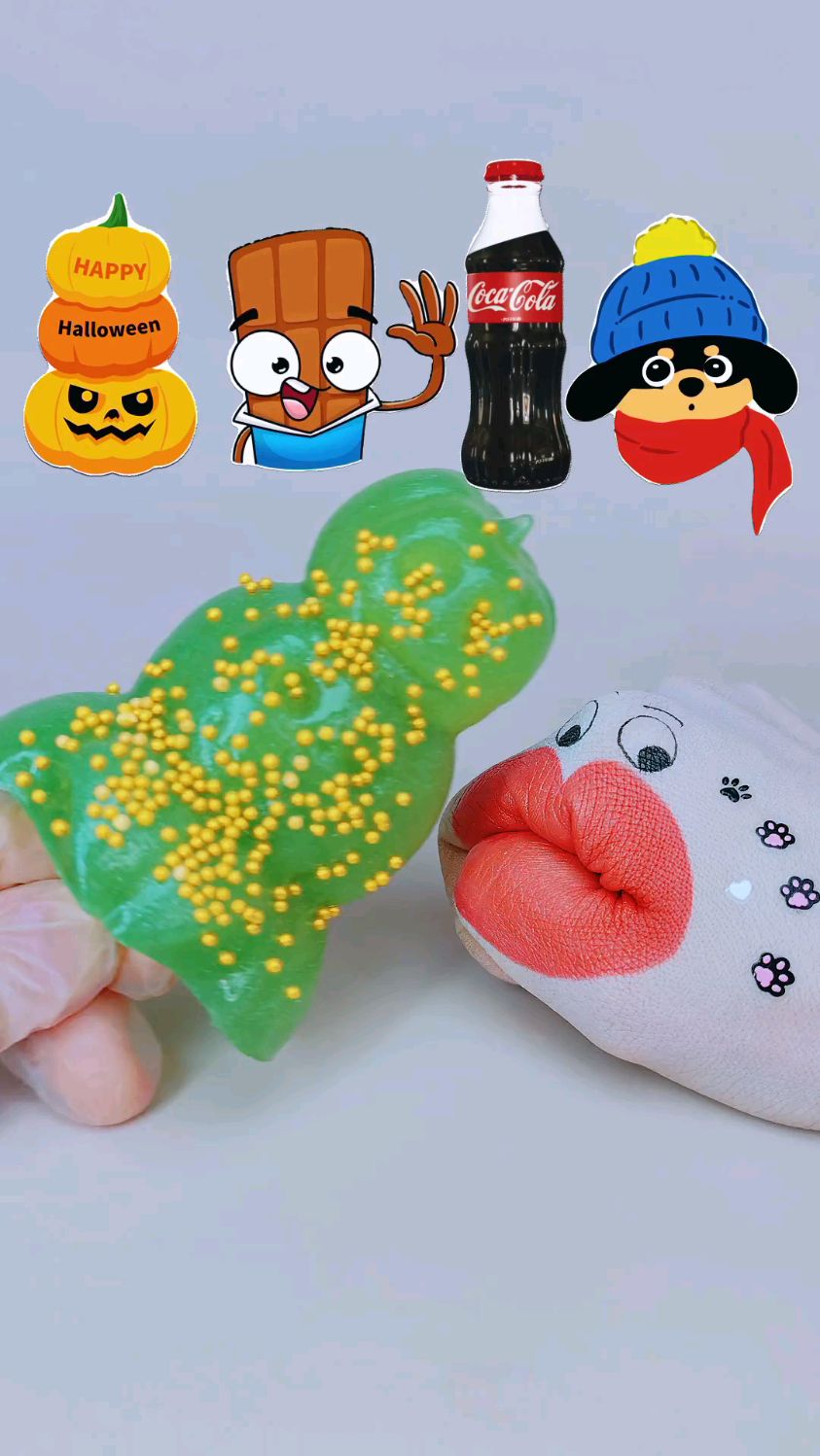 二次元美食,自制果冻搭配黑巧克力,鲜甜苦的味蕾冲击,让人回味