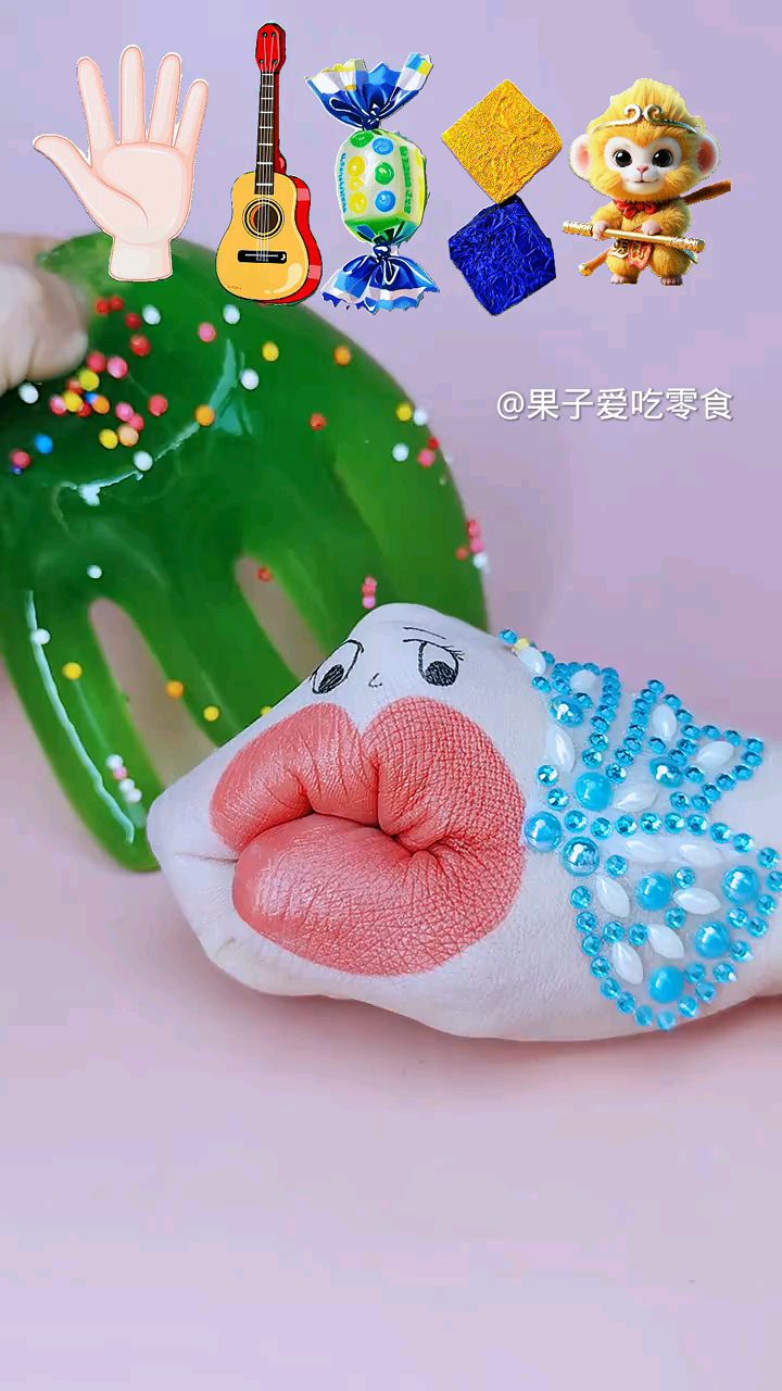 趣味美食,自制卡通果冻和巧克力美食,吃的就是新奇呀