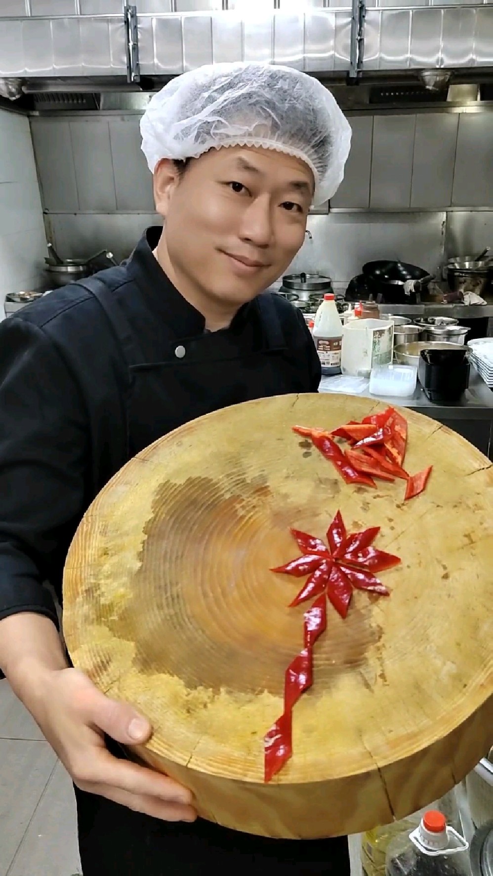 红椒快速切菱形块