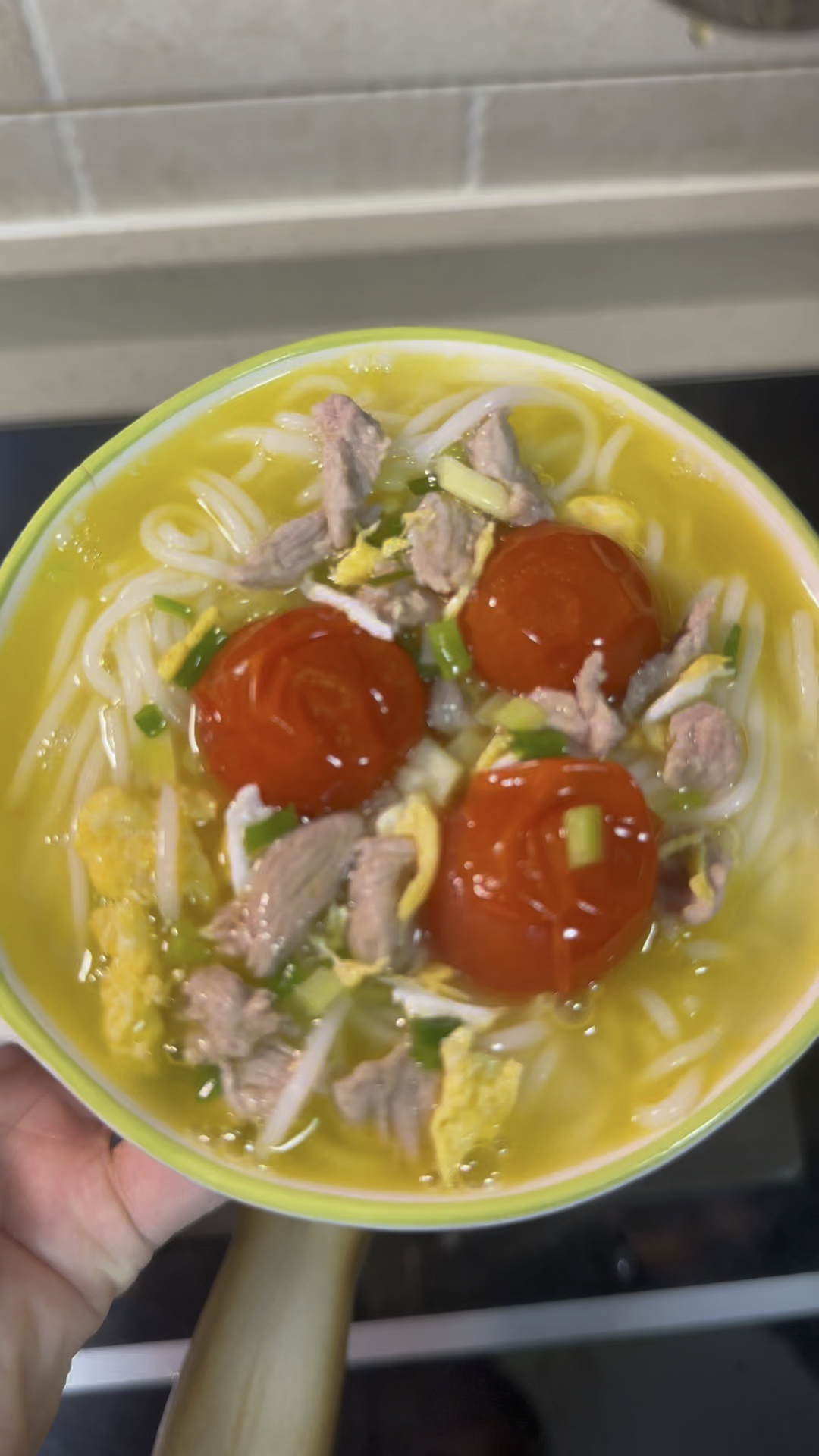 不想做饭就来一碗番茄瘦肉米粉吧！开胃又好吃#早餐吃什么