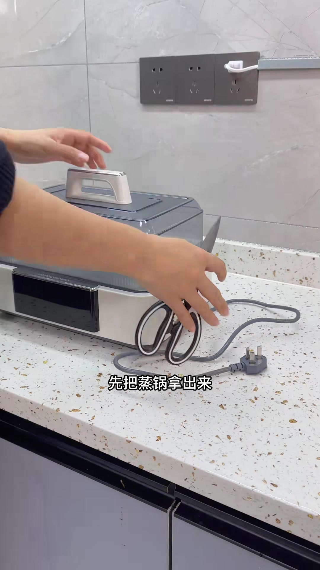 给孩子做的三明治，让孩子吃的暖暖的去上学