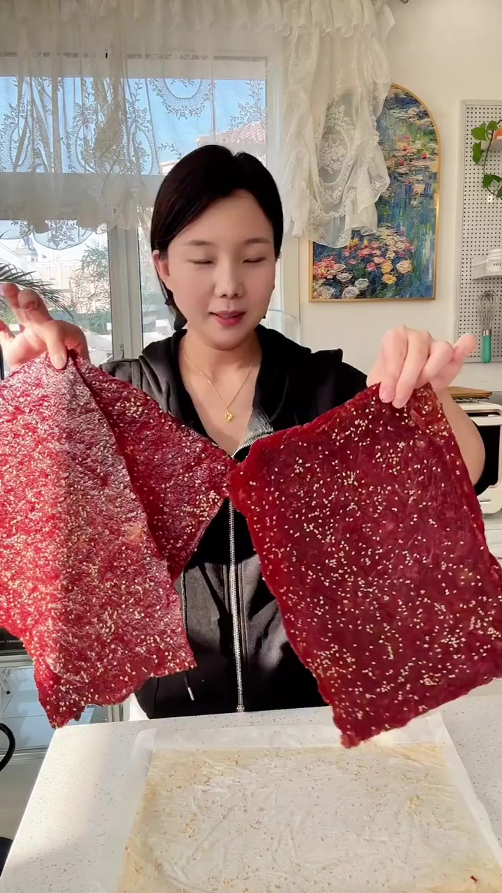 在家自制猪肉脯 两斤猪肉做了四大张