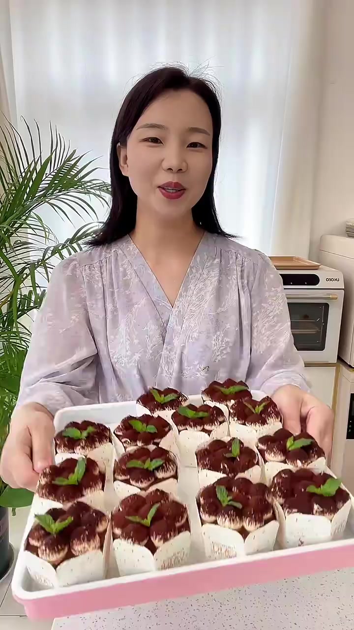在家做无糖提拉米苏纸杯蛋糕
