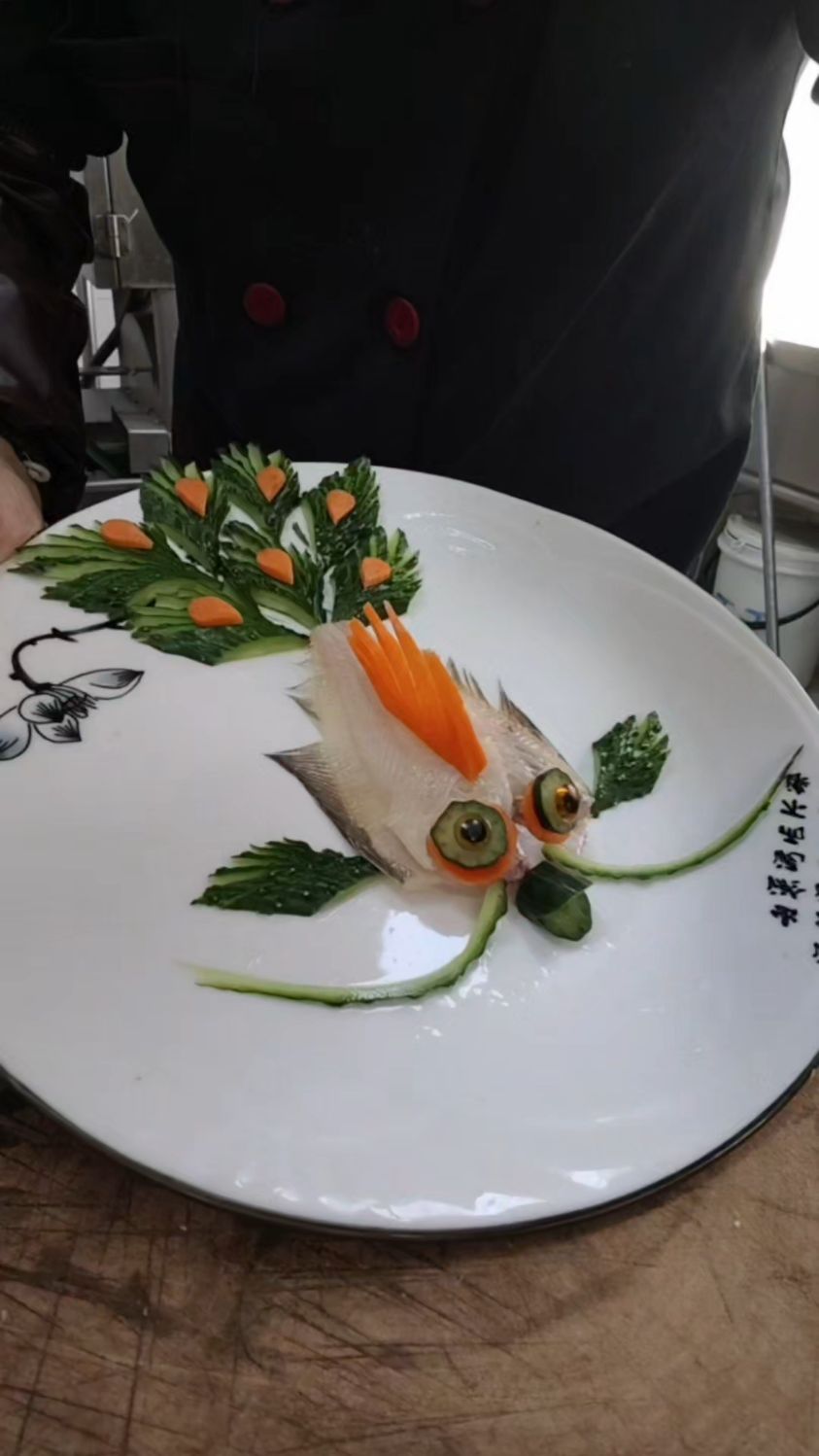 鼓眼鱼不要直接蒸着吃了这样做的仪式感太强了,孩子超喜欢